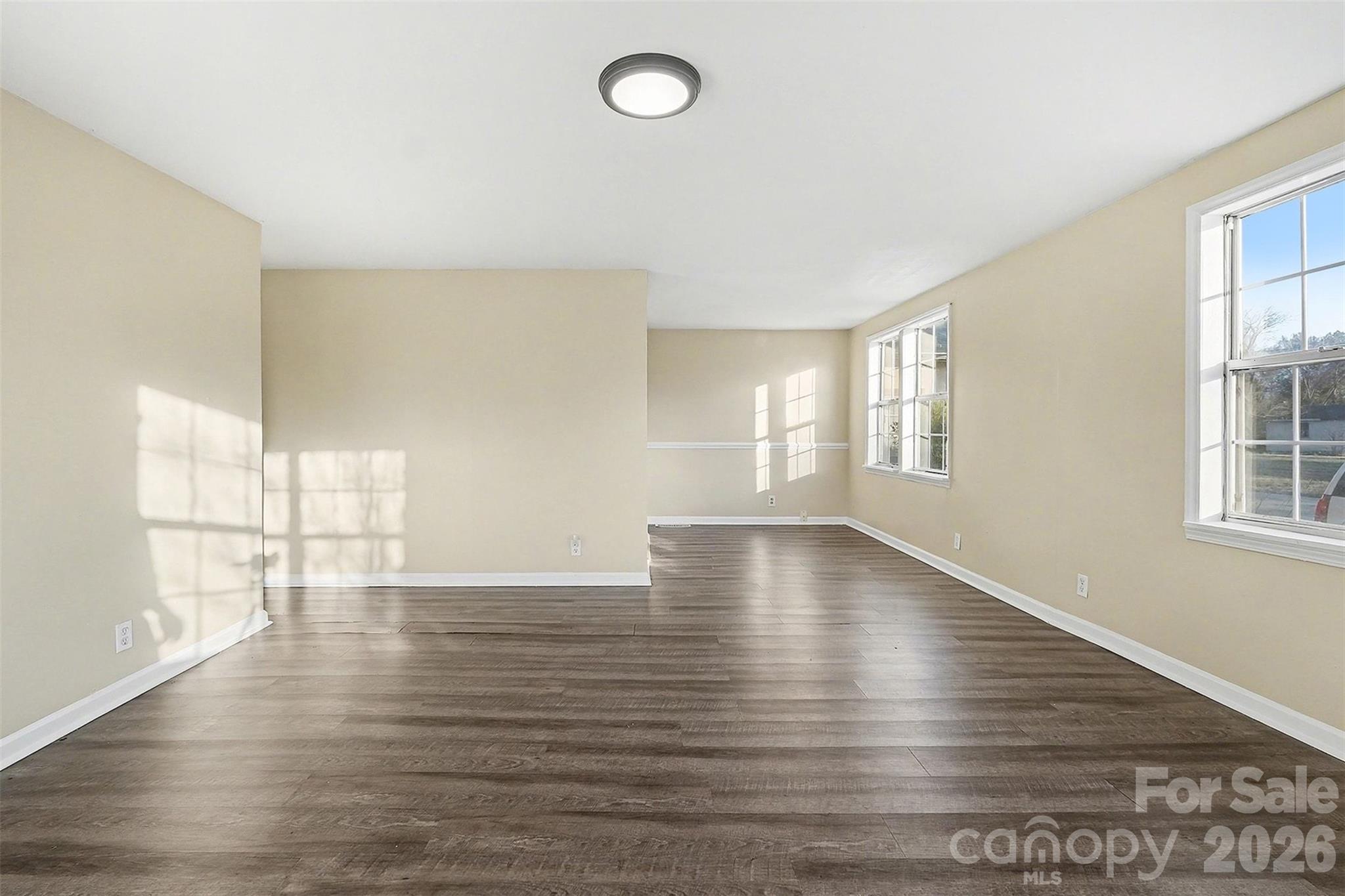402 Shinnville Road — Mooresville