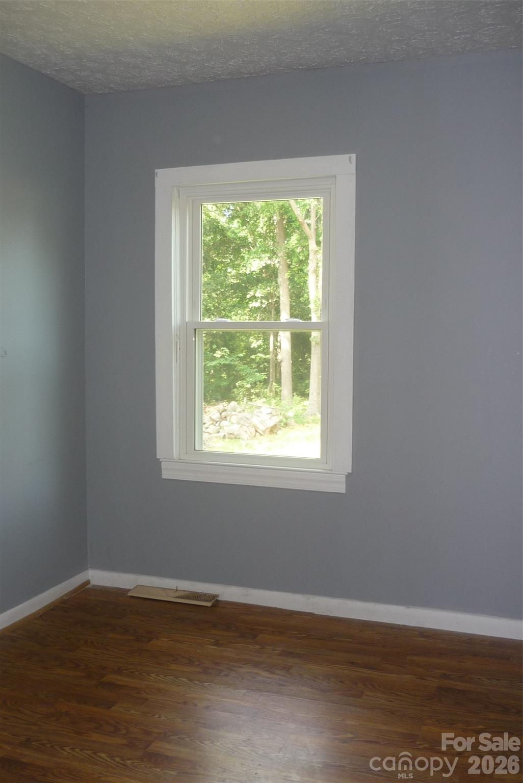 120 Bradley Road — Shelby