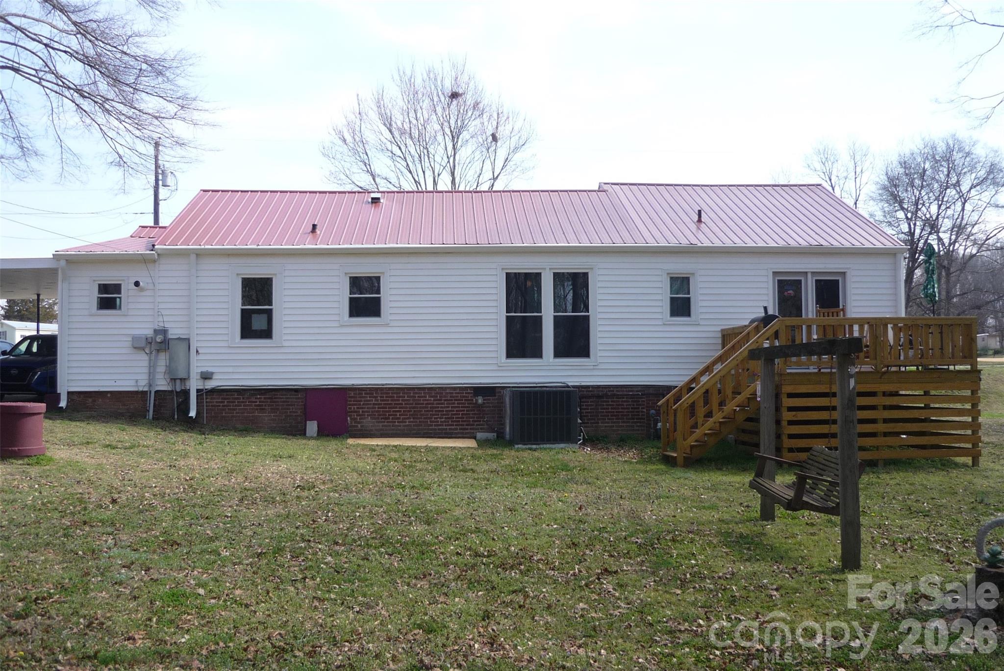 120 Bradley Road — Shelby
