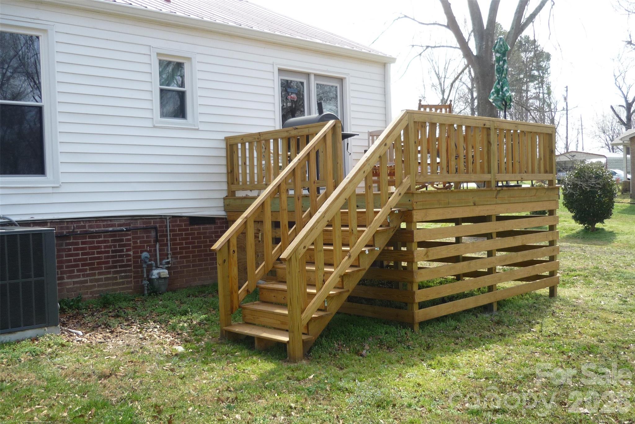 120 Bradley Road — Shelby