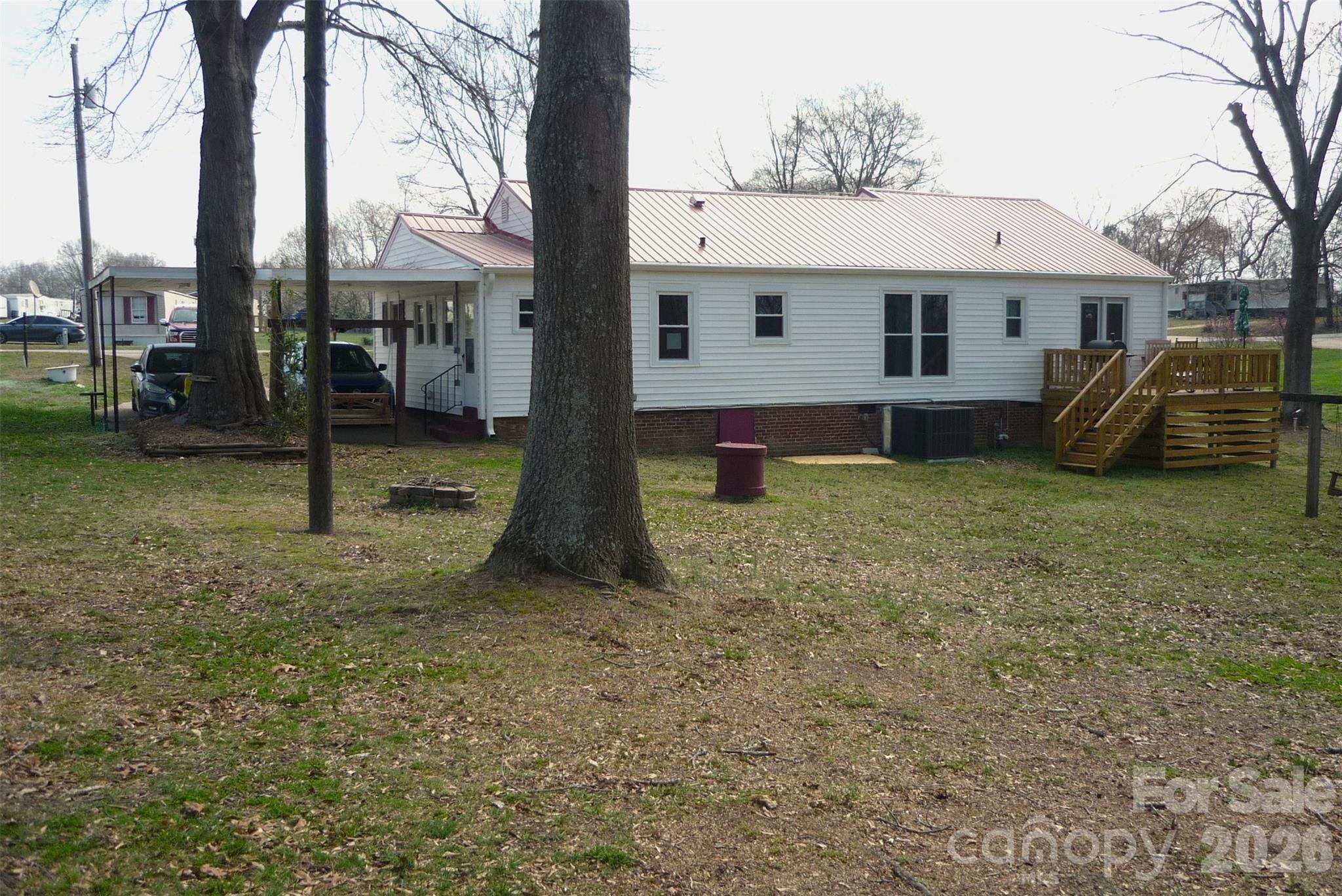 120 Bradley Road — Shelby