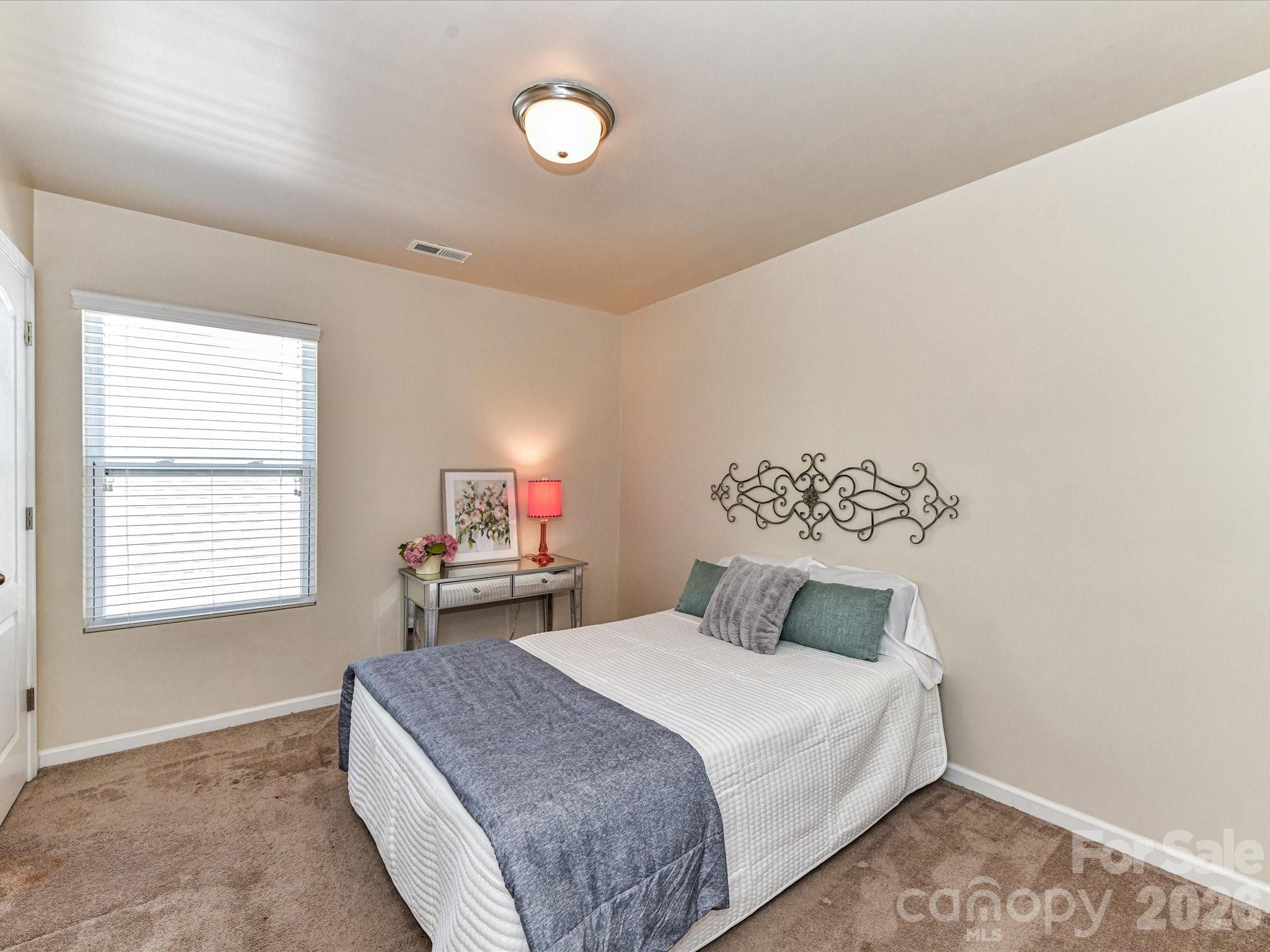 1201 Mountain Laurel Court — Matthews