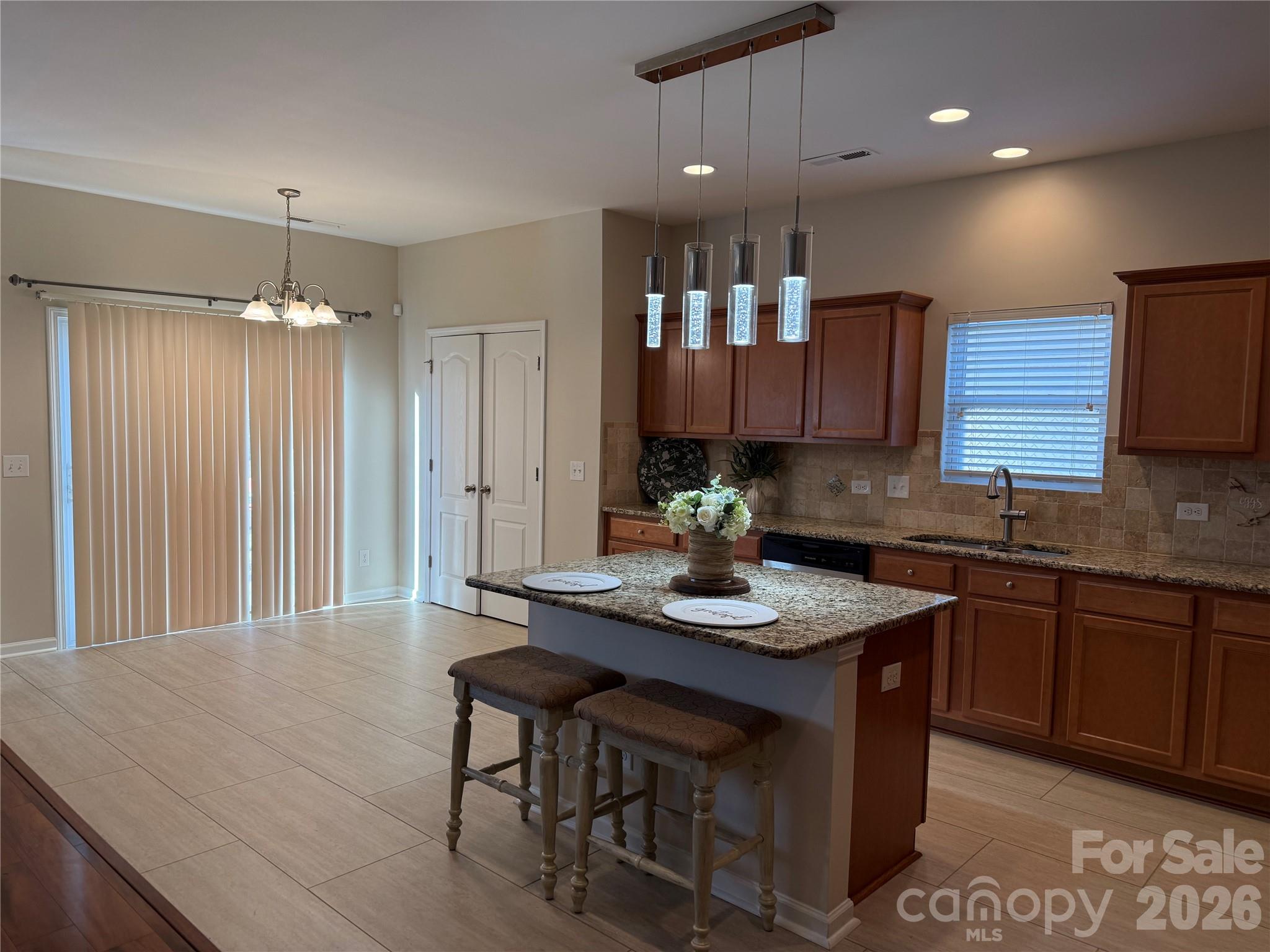 1201 Mountain Laurel Court — Matthews
