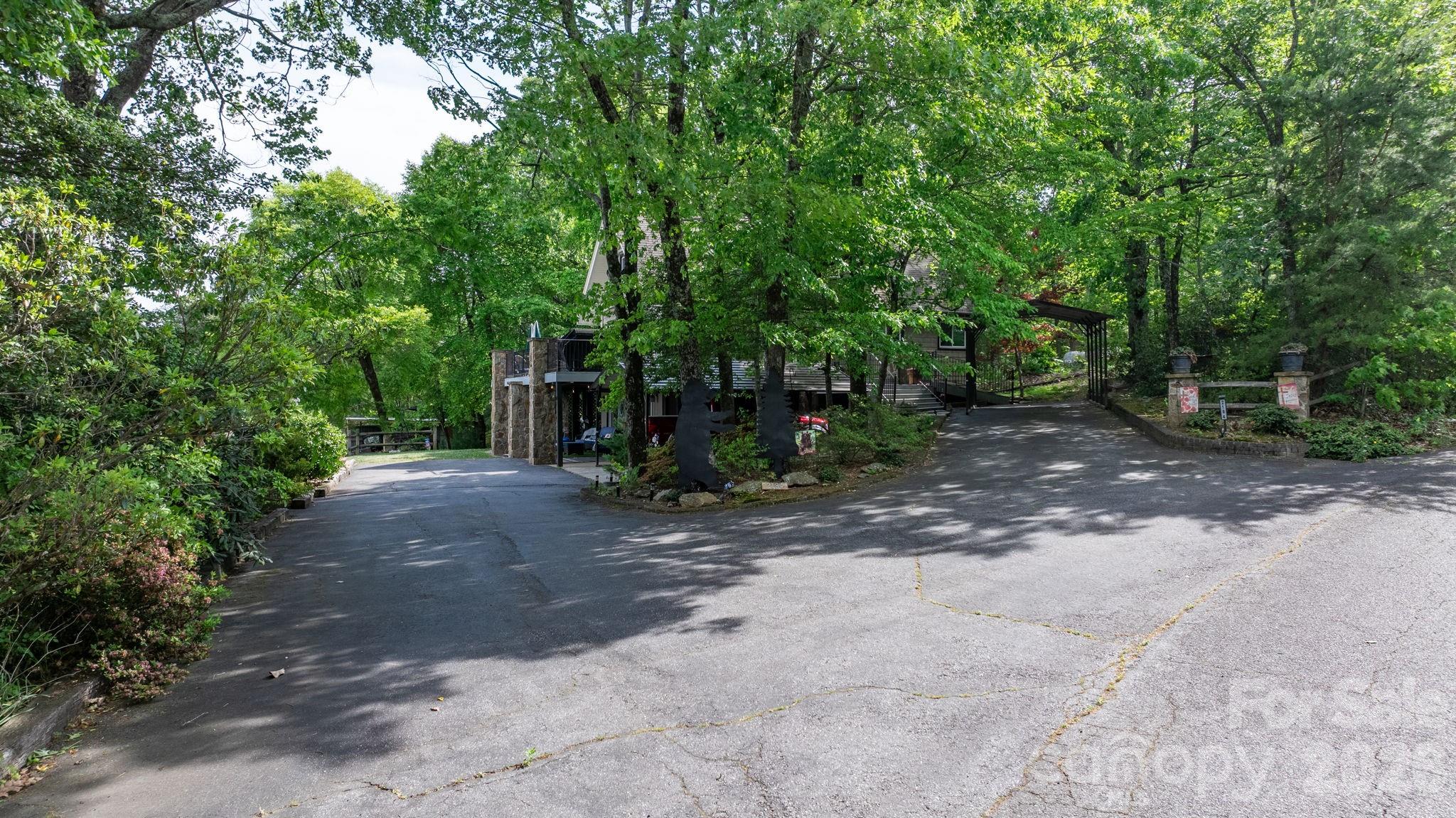 2184 Pine Mountain Drive — Connelly Springs