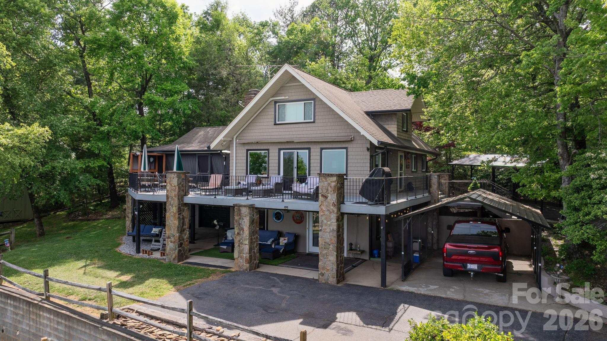2184 Pine Mountain Drive — Connelly Springs