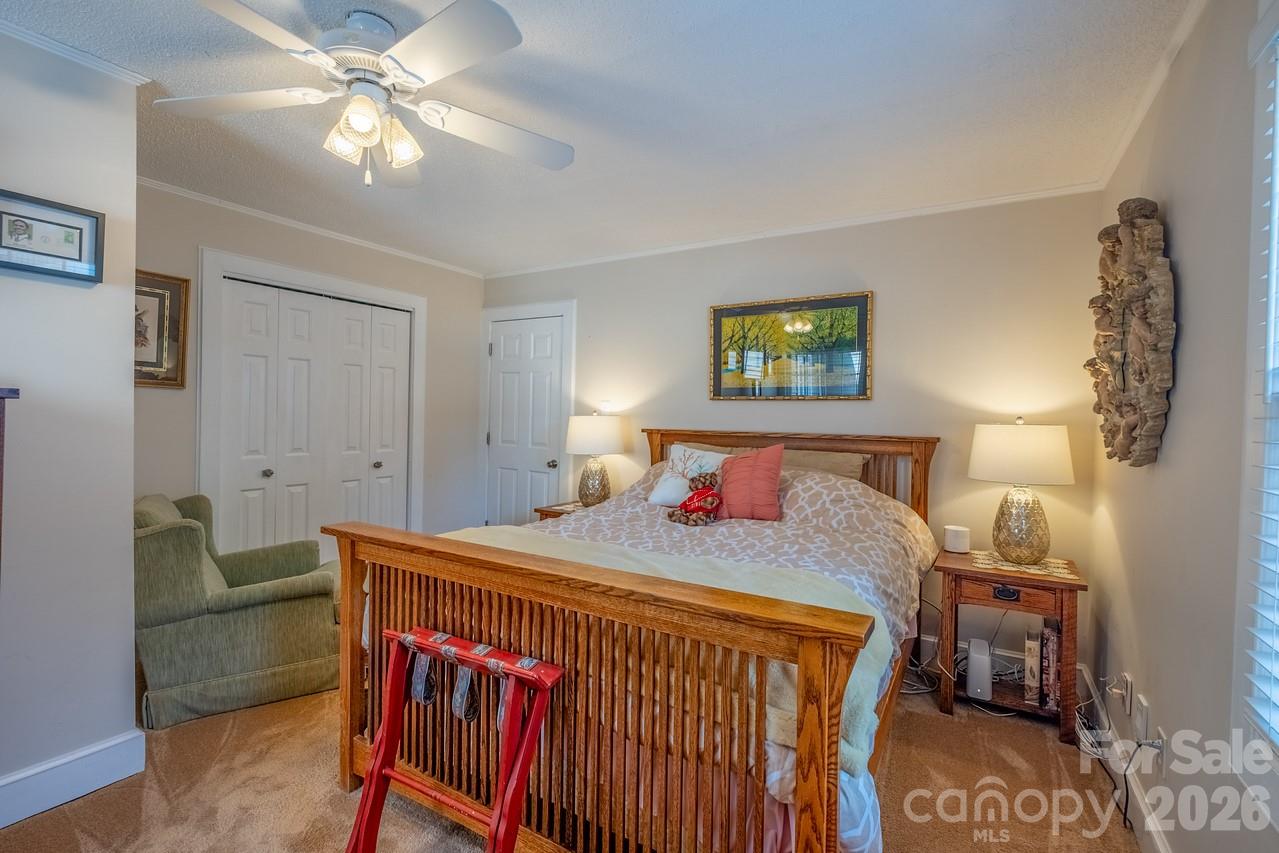 20919 Island Forest Drive — Cornelius