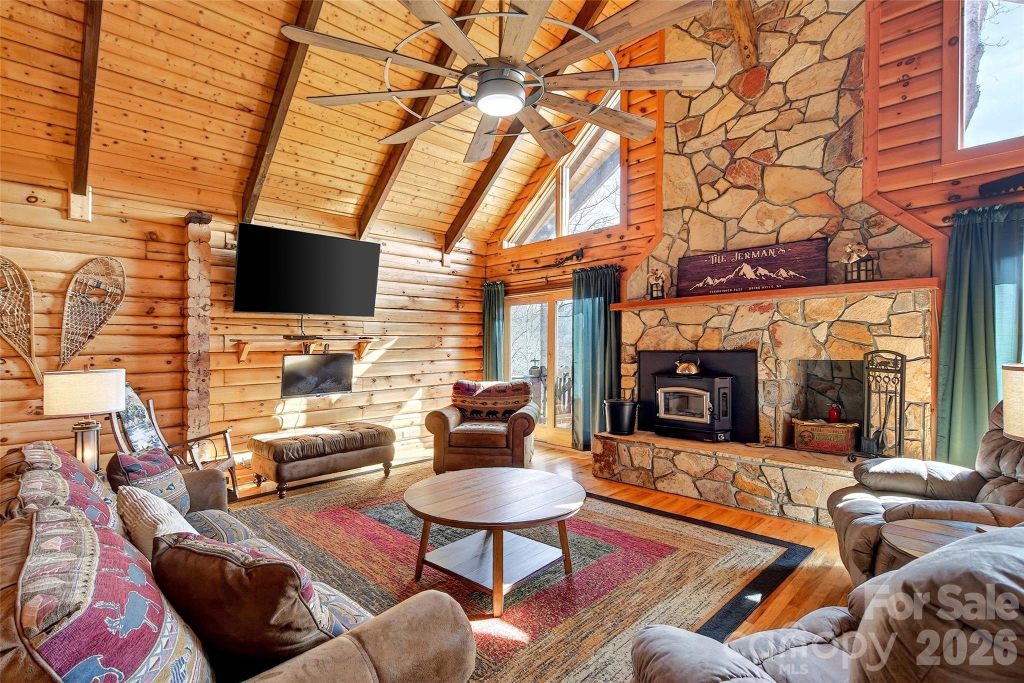 542 Allen Mountain Lane — Spruce Pine