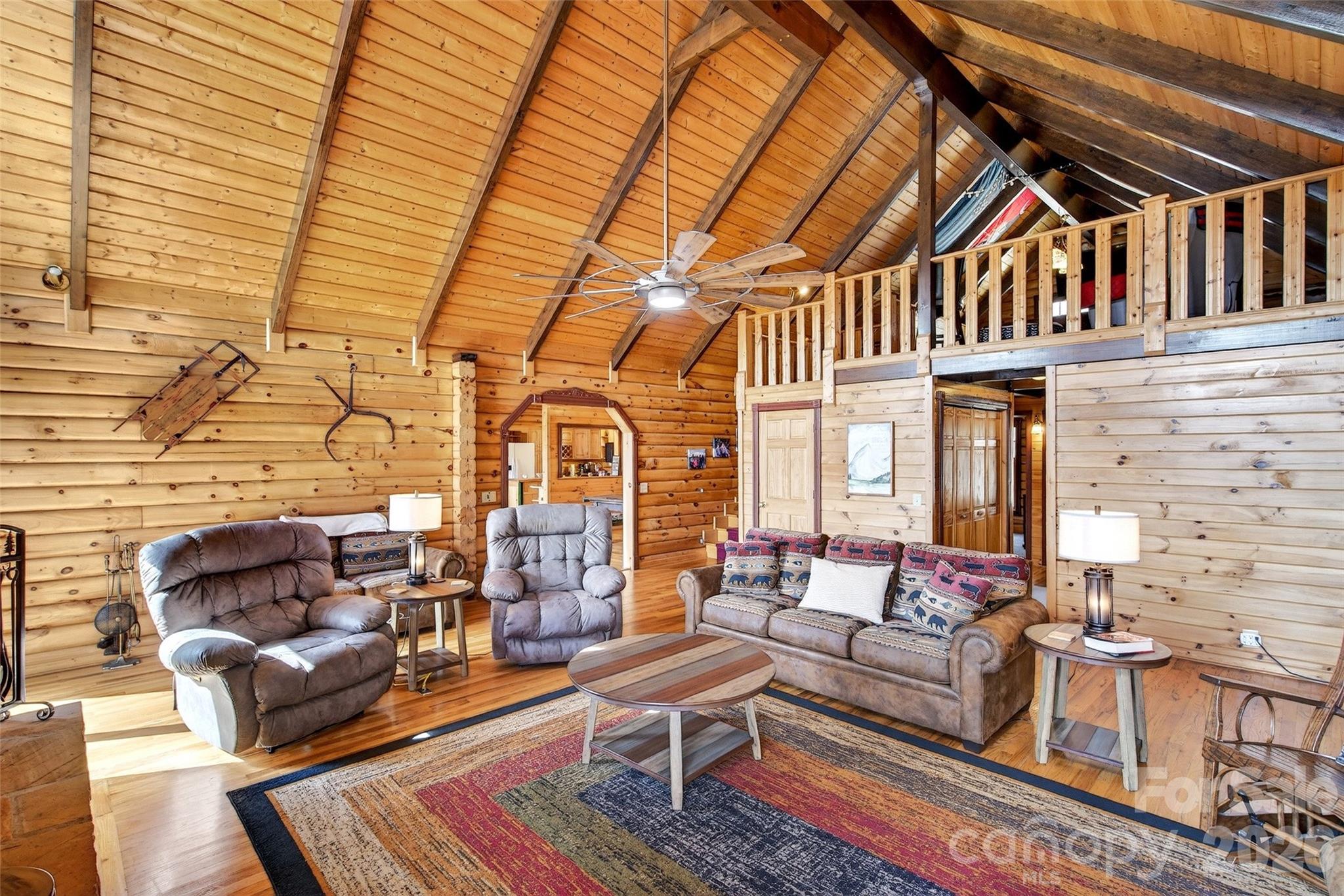 542 Allen Mountain Lane — Spruce Pine