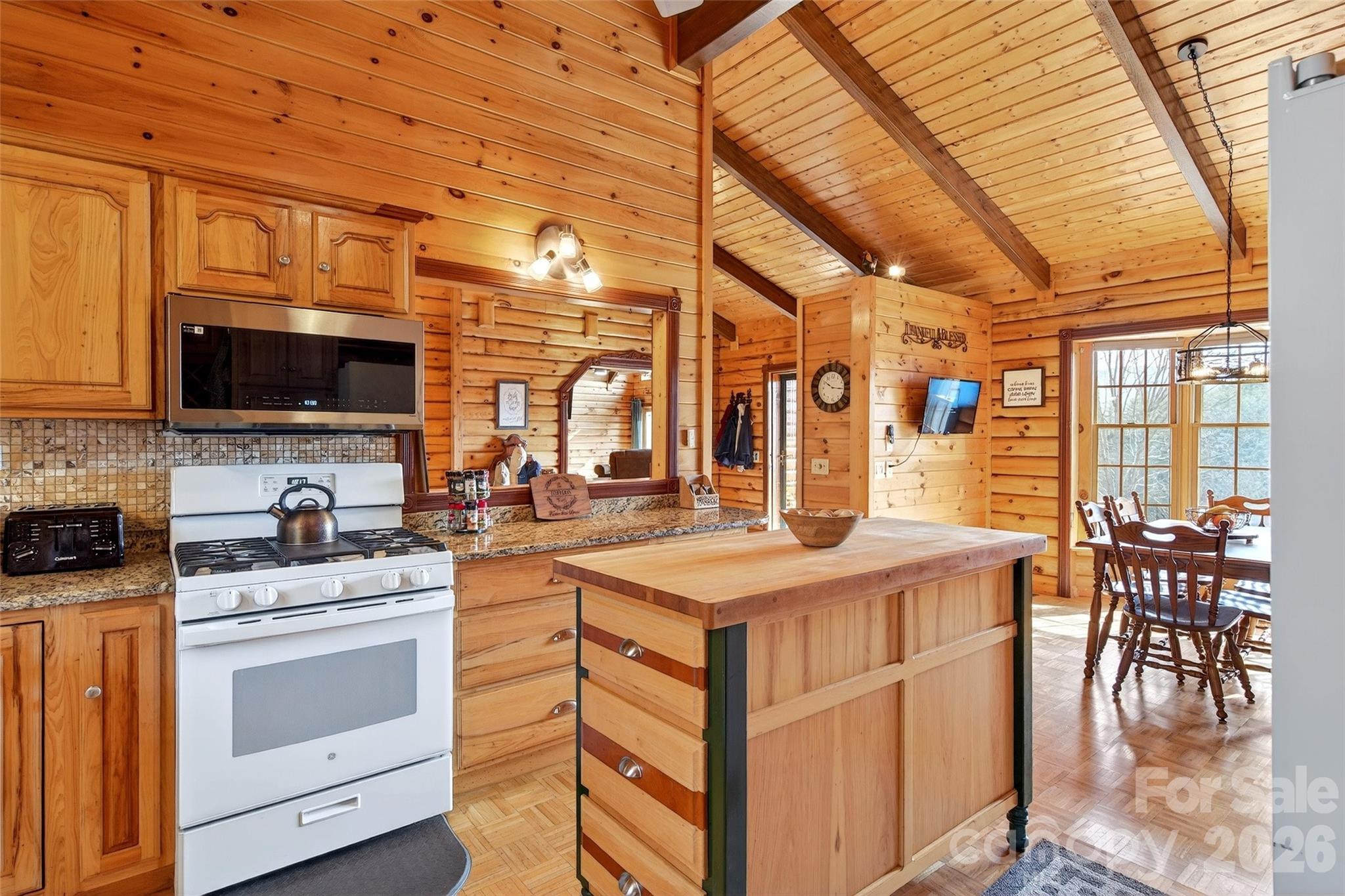 542 Allen Mountain Lane — Spruce Pine
