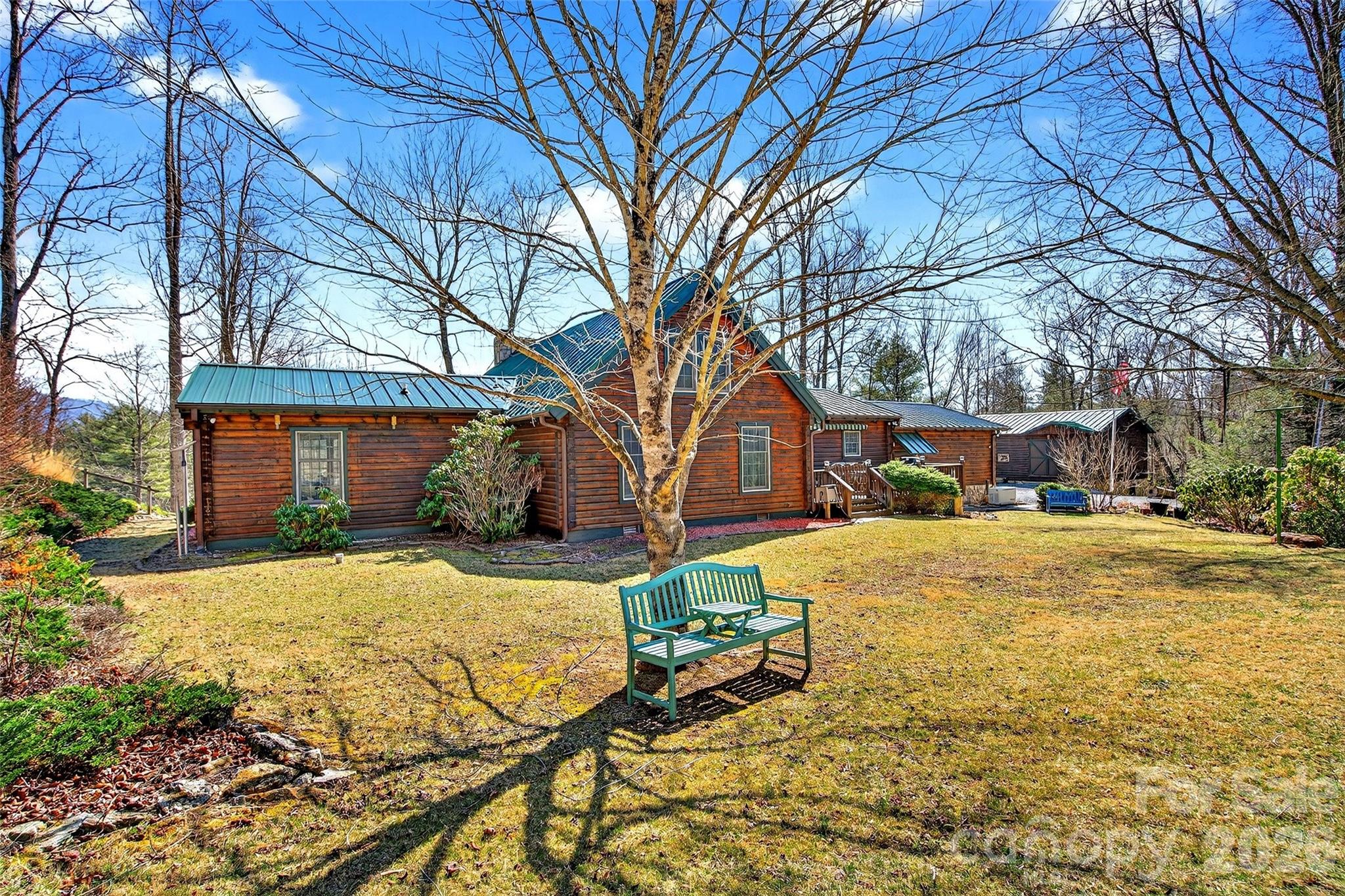 542 Allen Mountain Lane — Spruce Pine