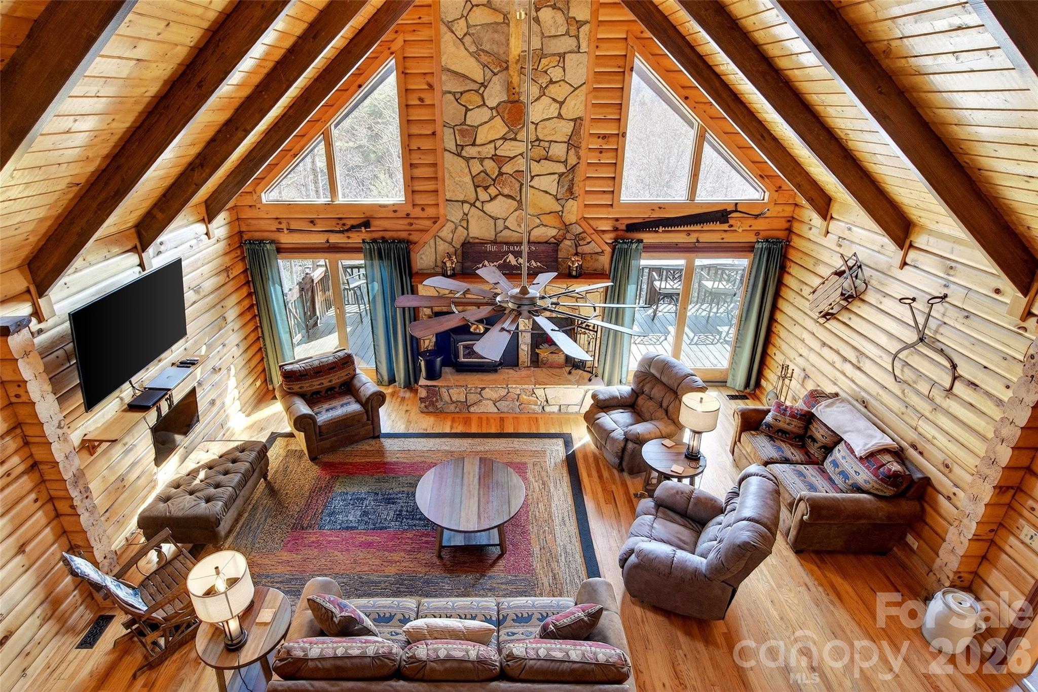 542 Allen Mountain Lane — Spruce Pine
