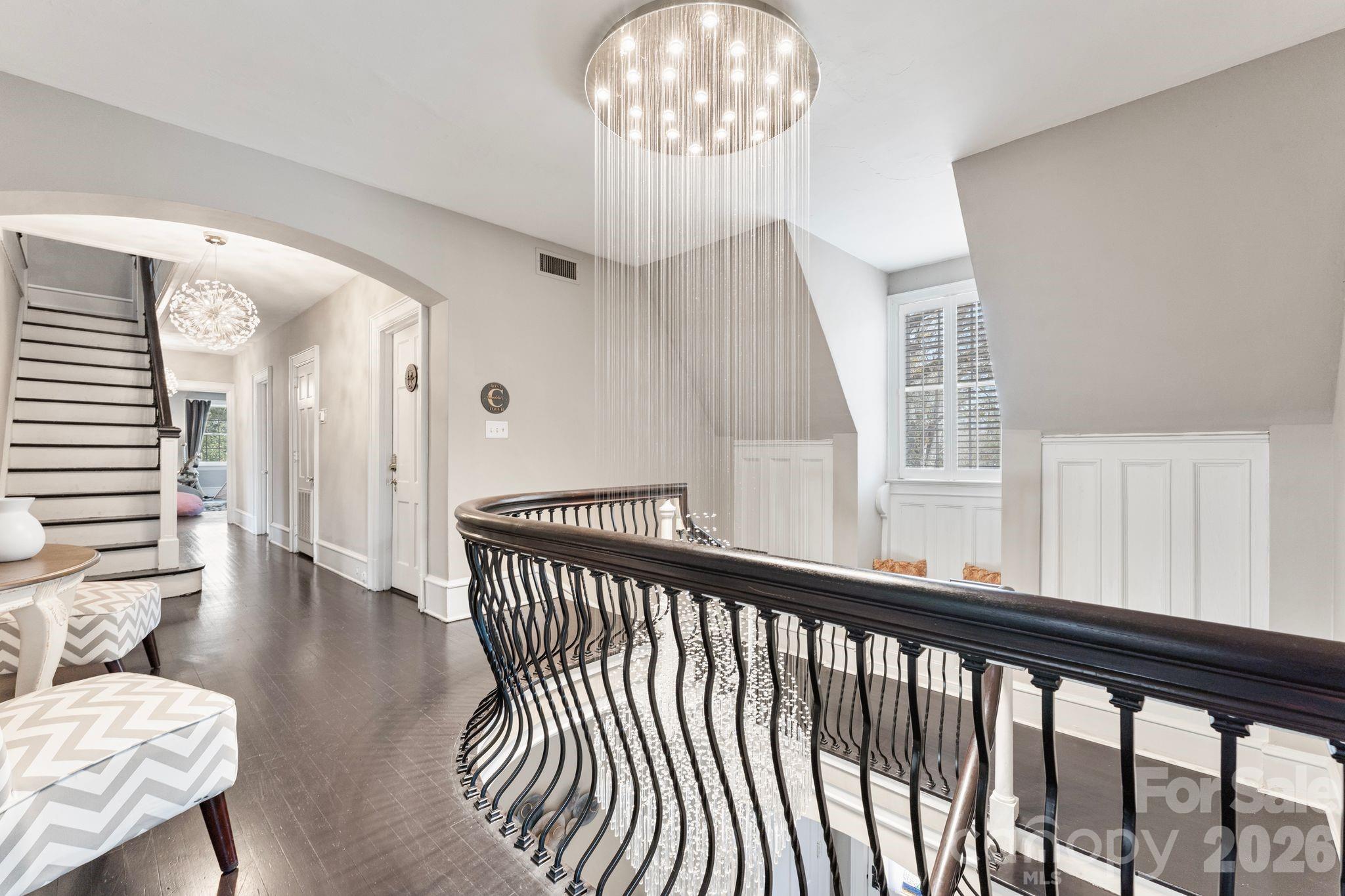 1503 Elm Street — Conway