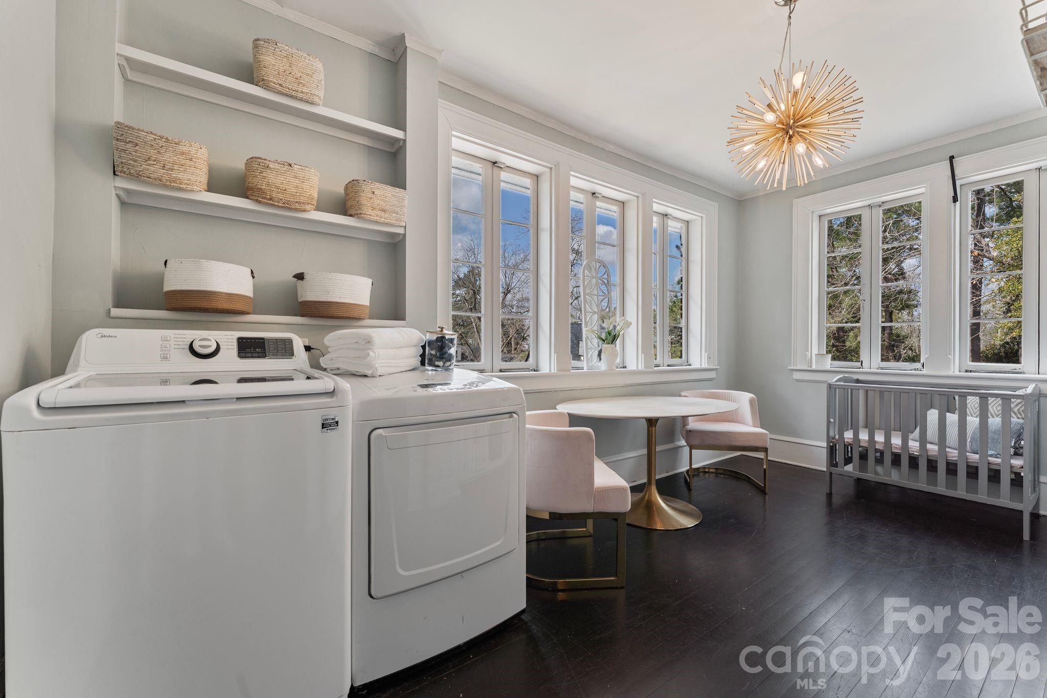 1503 Elm Street — Conway