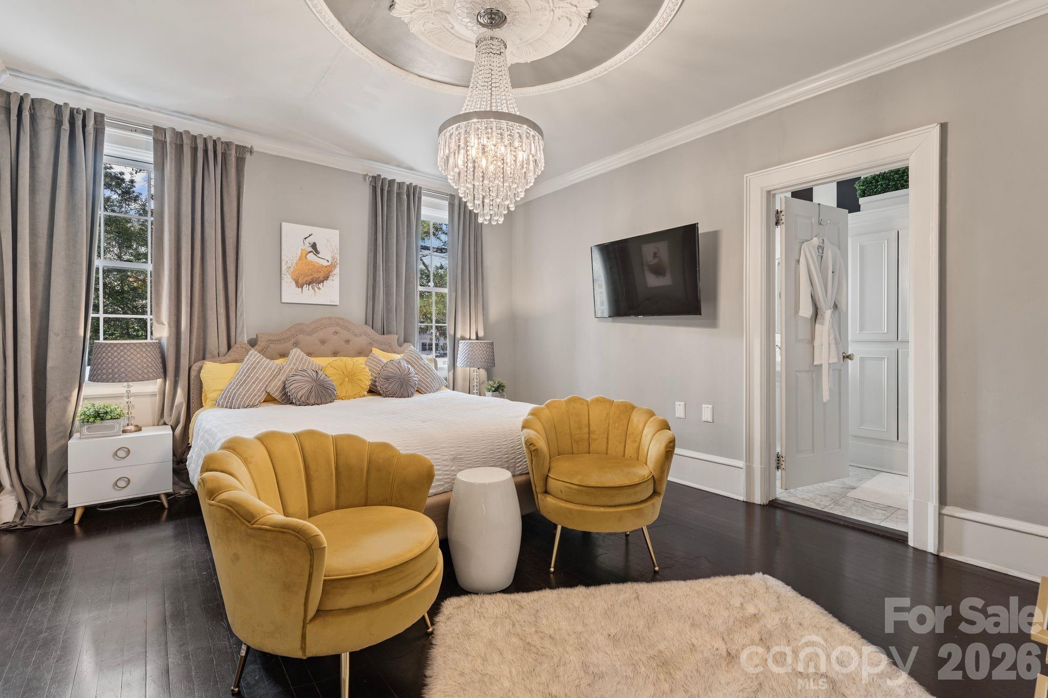 1503 Elm Street — Conway