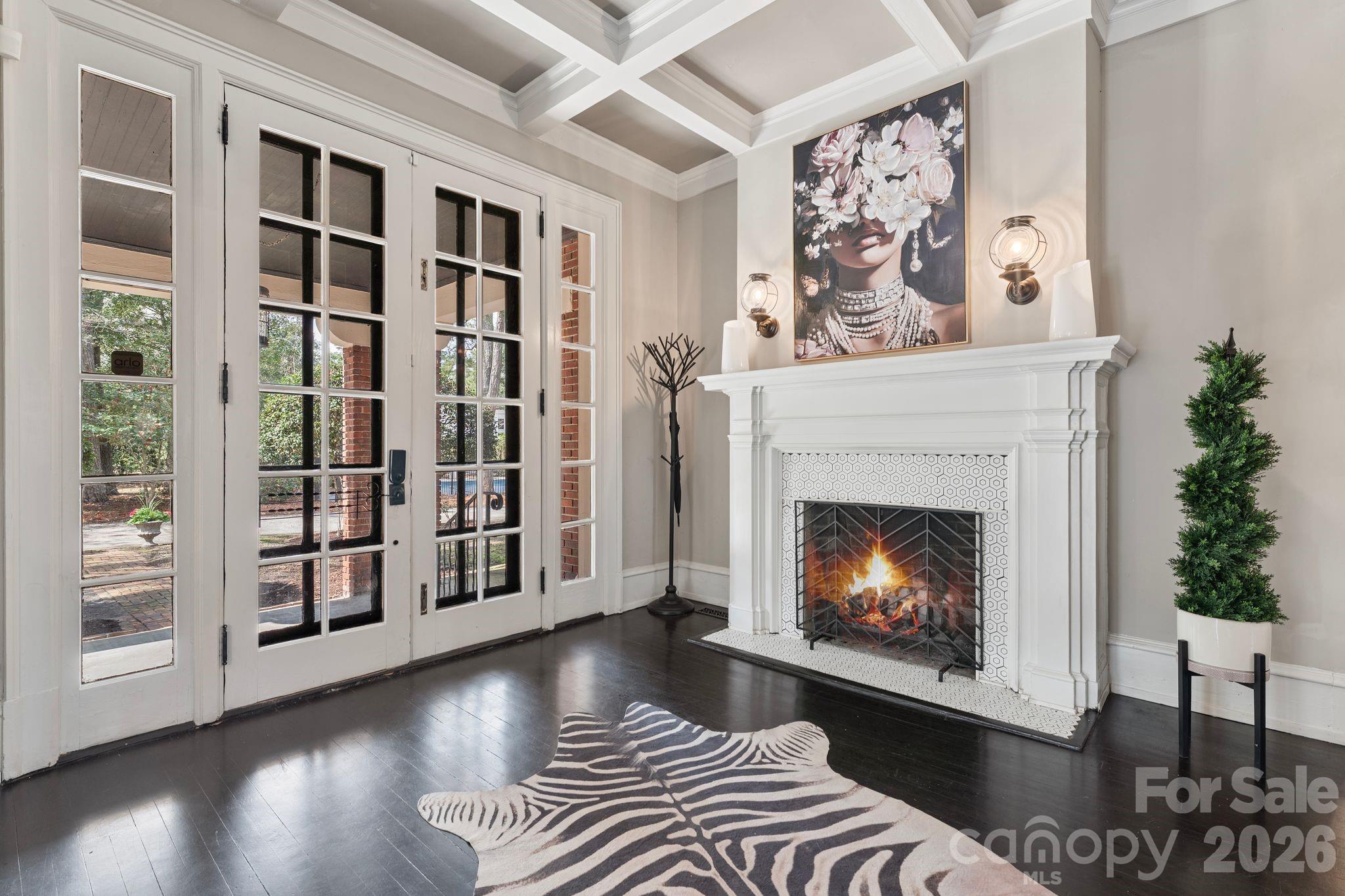 1503 Elm Street — Conway