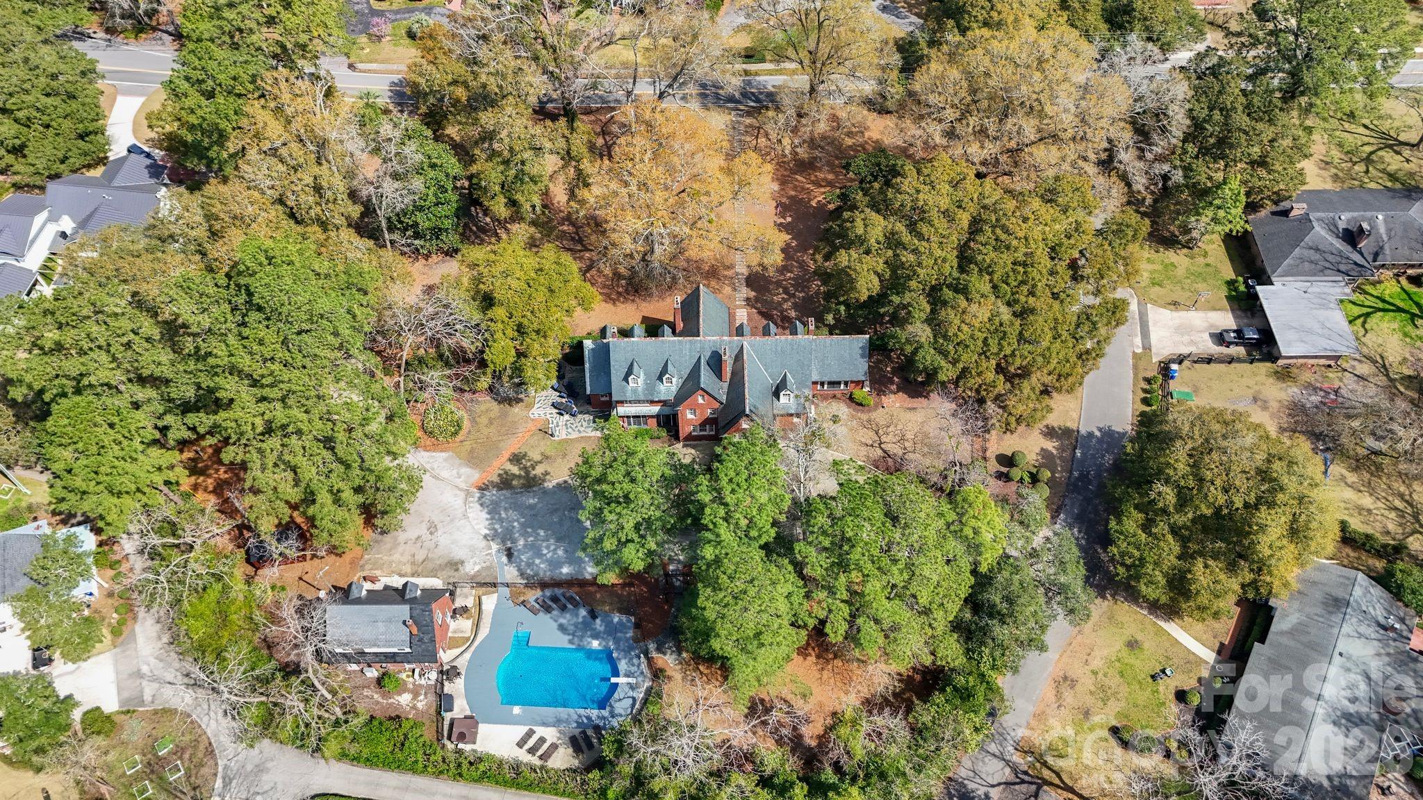 1503 Elm Street — Conway