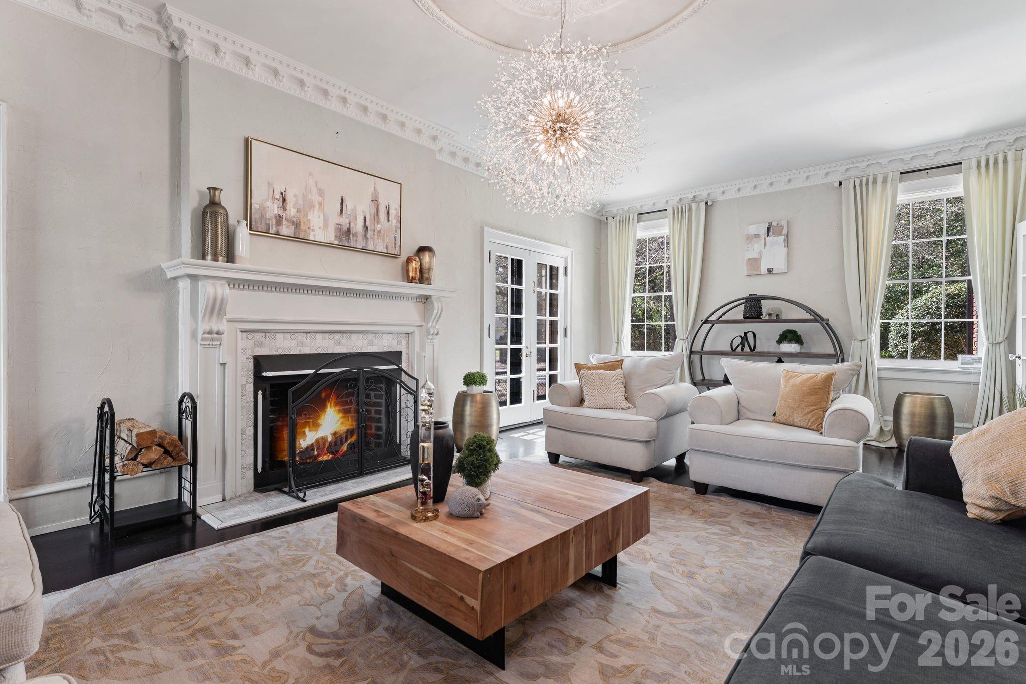 1503 Elm Street — Conway