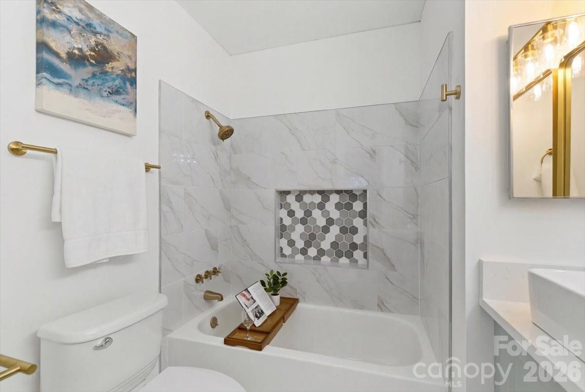 1612 Sharon Road W #66 — Charlotte
