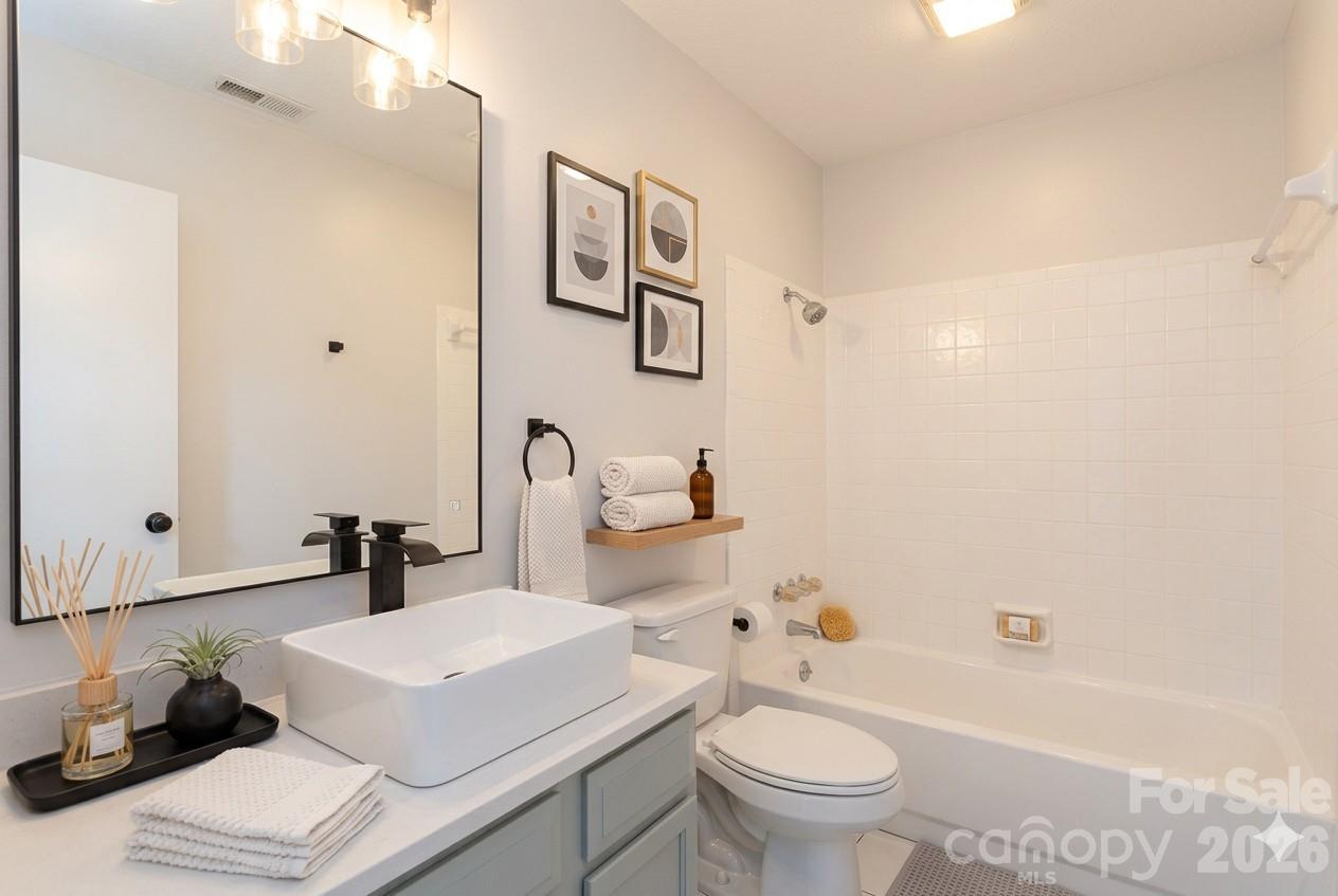 1612 Sharon Road W #66 — Charlotte