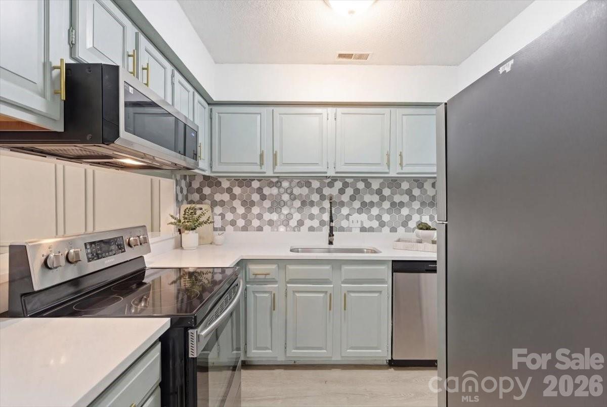 1612 Sharon Road W #66 — Charlotte