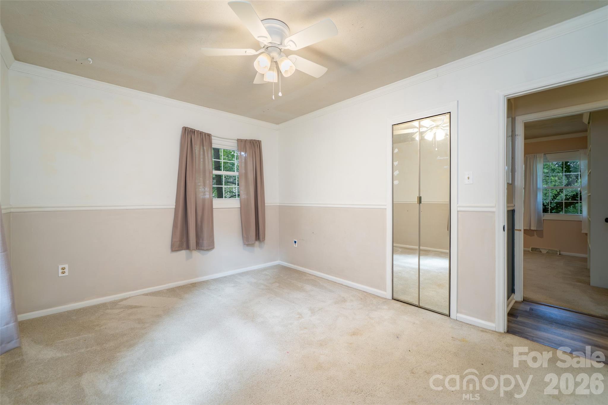 6 Hillview Circle — Asheville