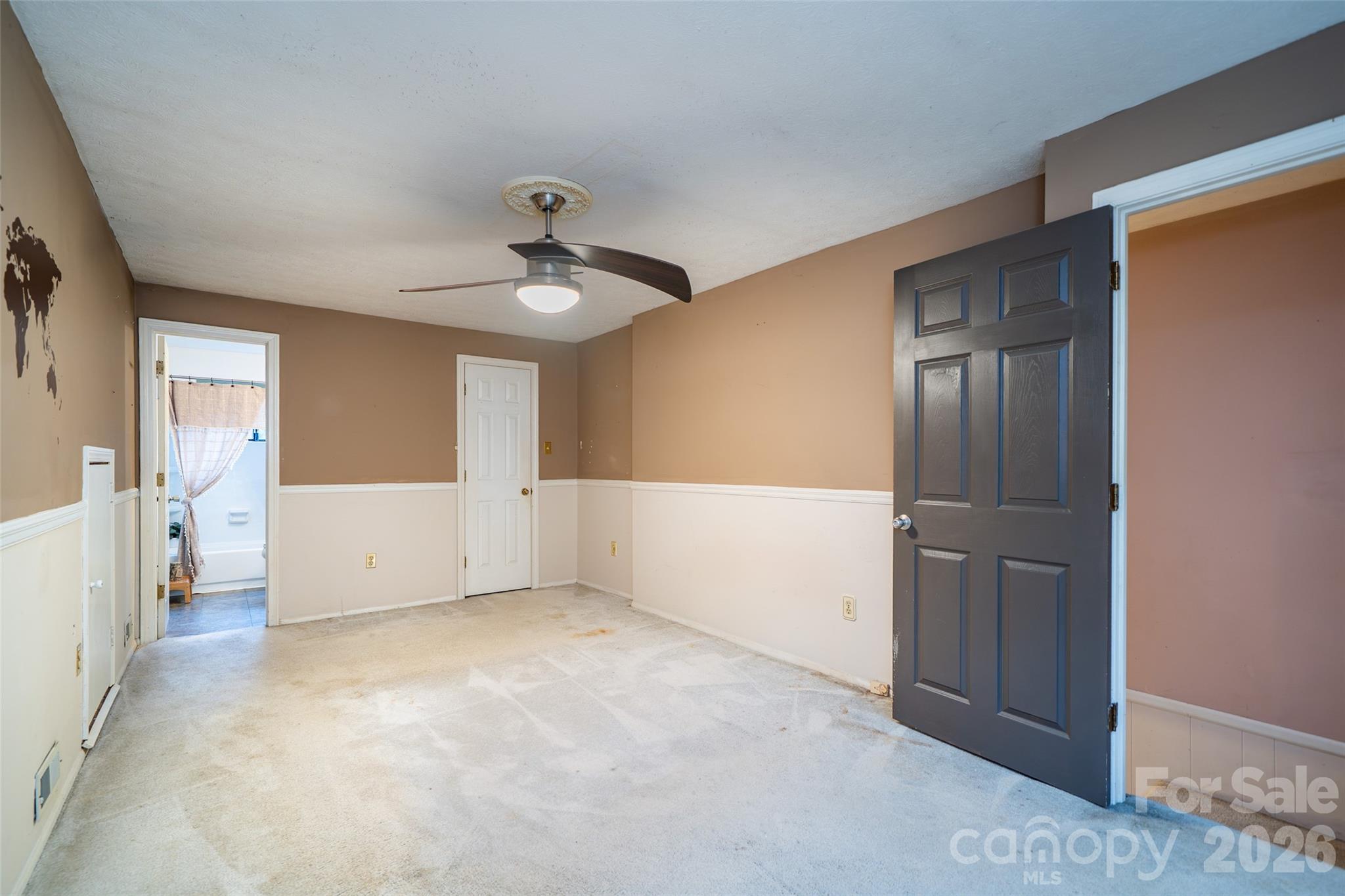 6 Hillview Circle — Asheville