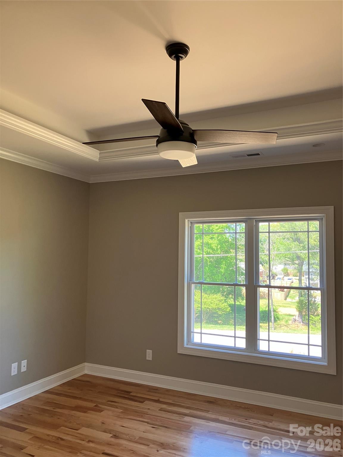 4952 Southview Drive — Hickory