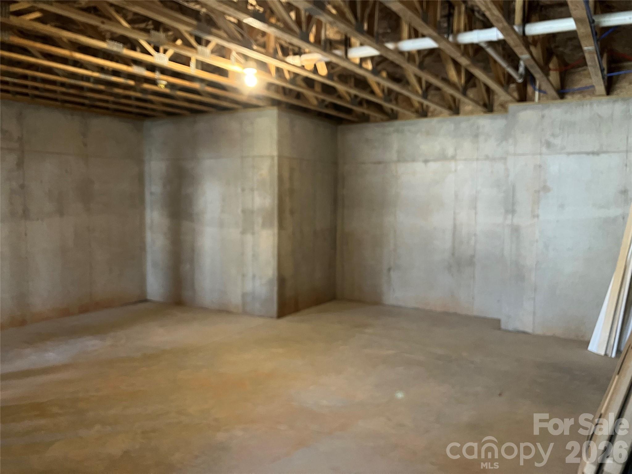 4952 Southview Drive — Hickory