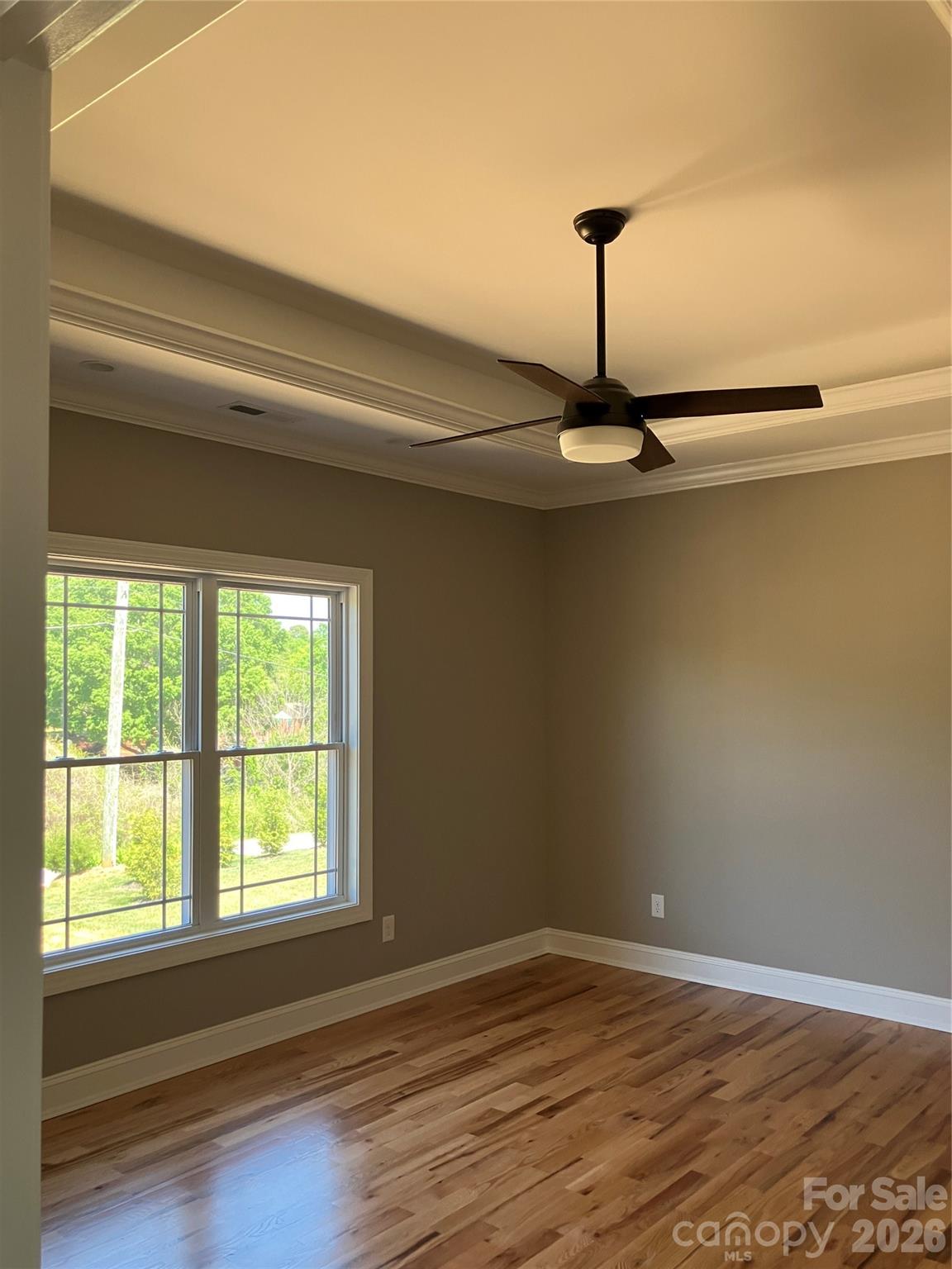 4952 Southview Drive — Hickory