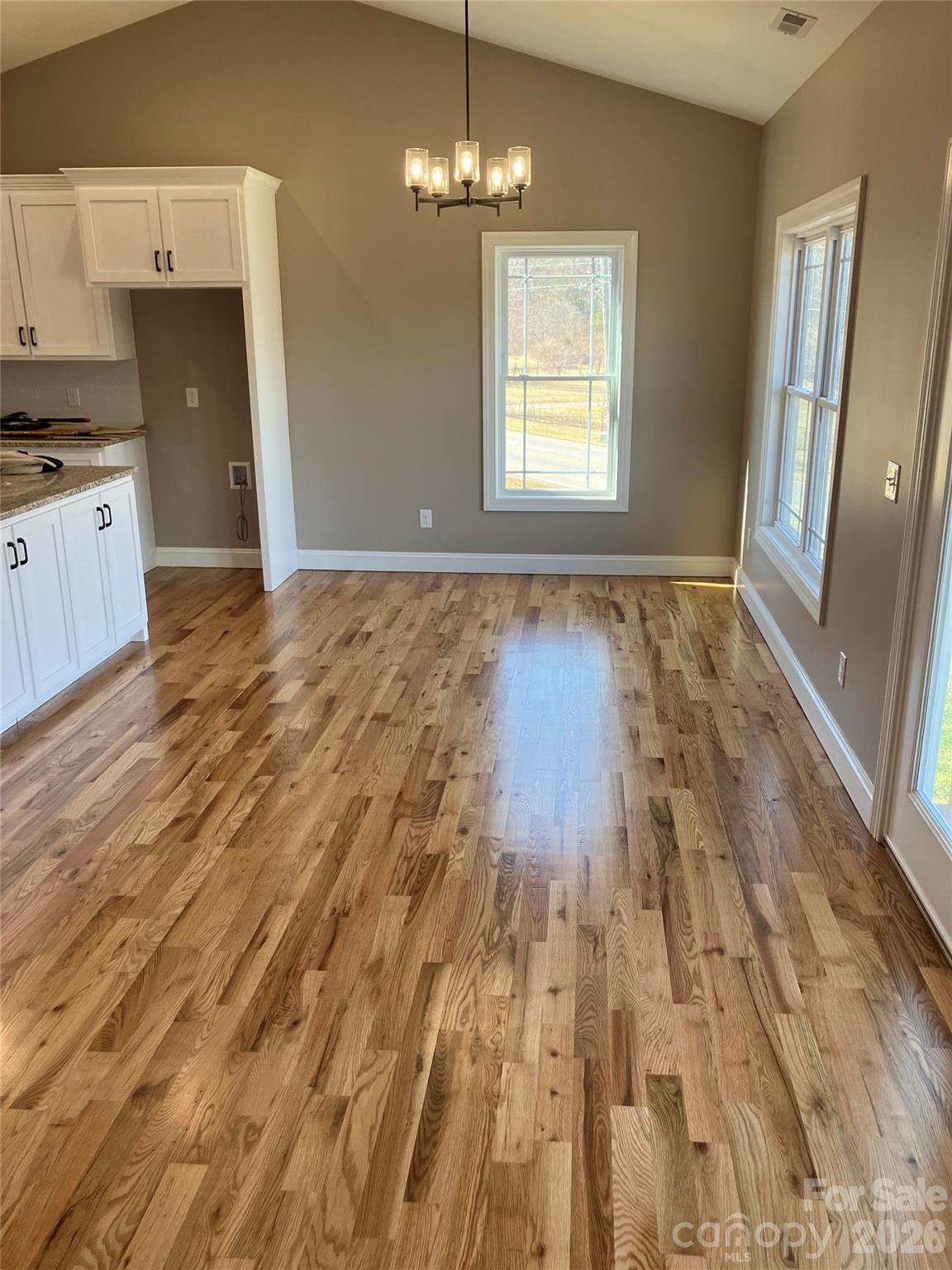 4952 Southview Drive — Hickory