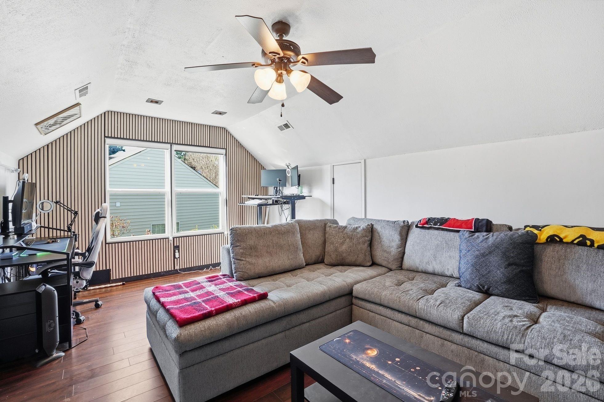 236 Aylesbury Lane — Indian Trail