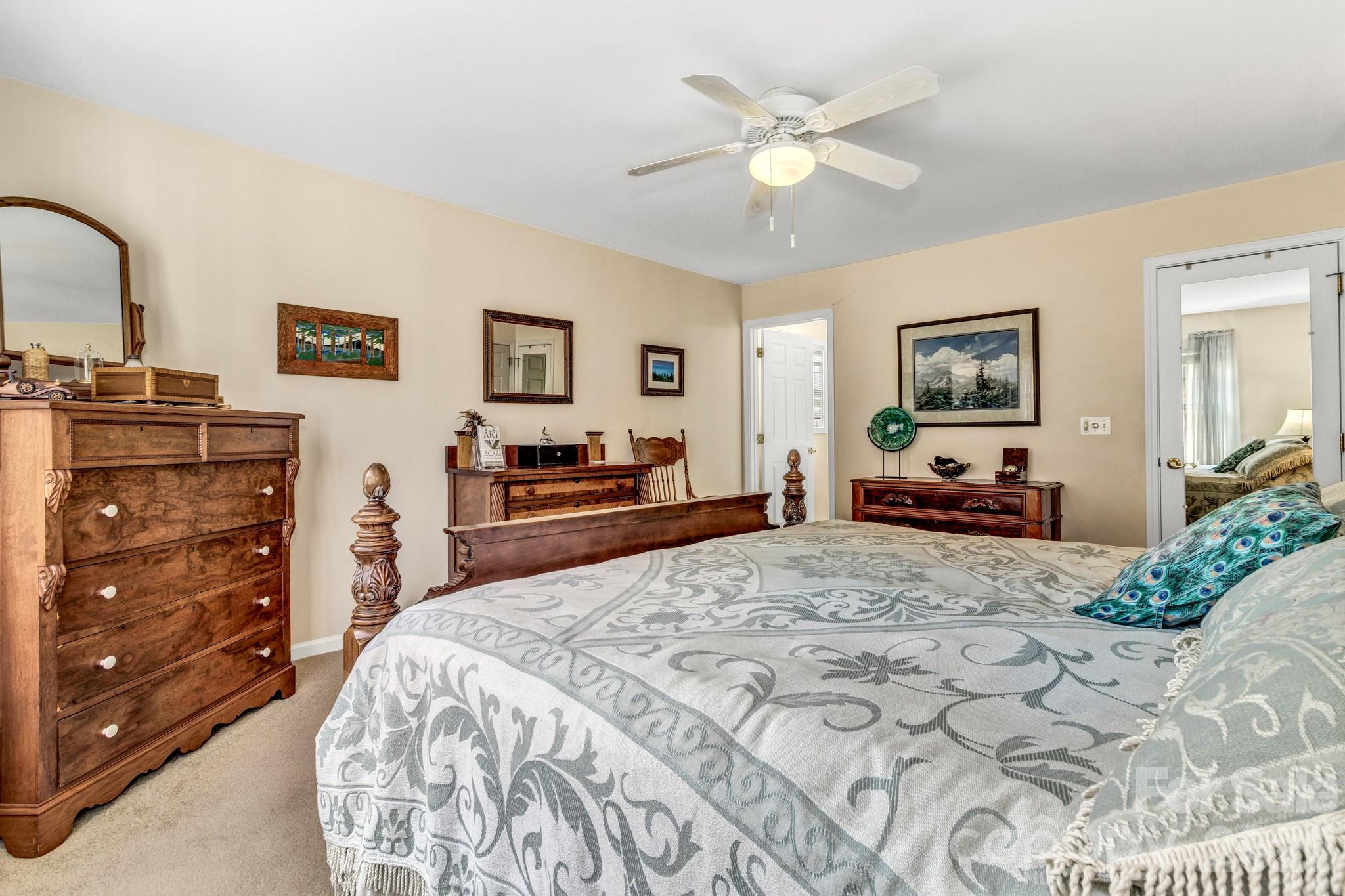 333 Charlestown Drive — Hendersonville