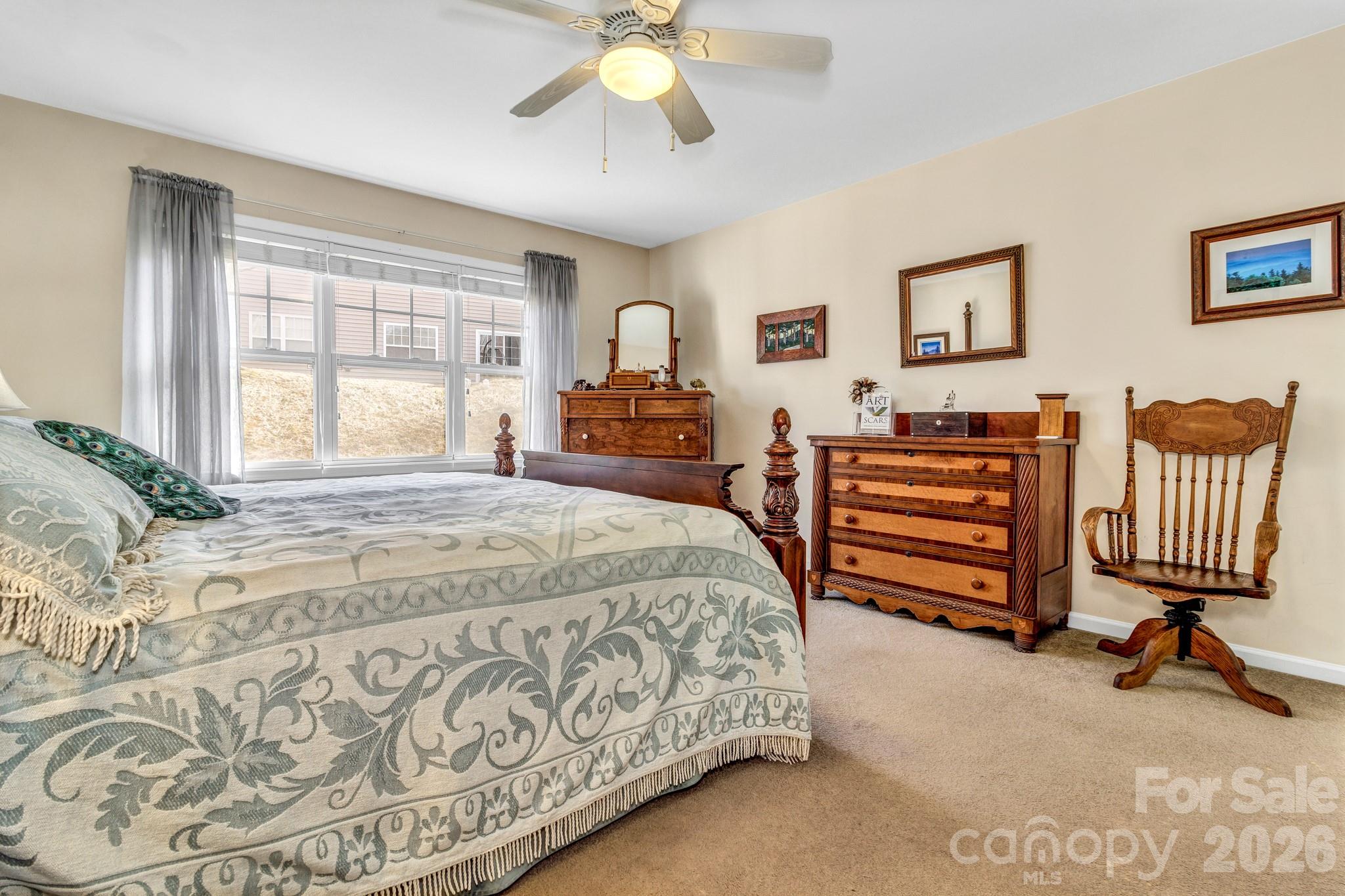 333 Charlestown Drive — Hendersonville