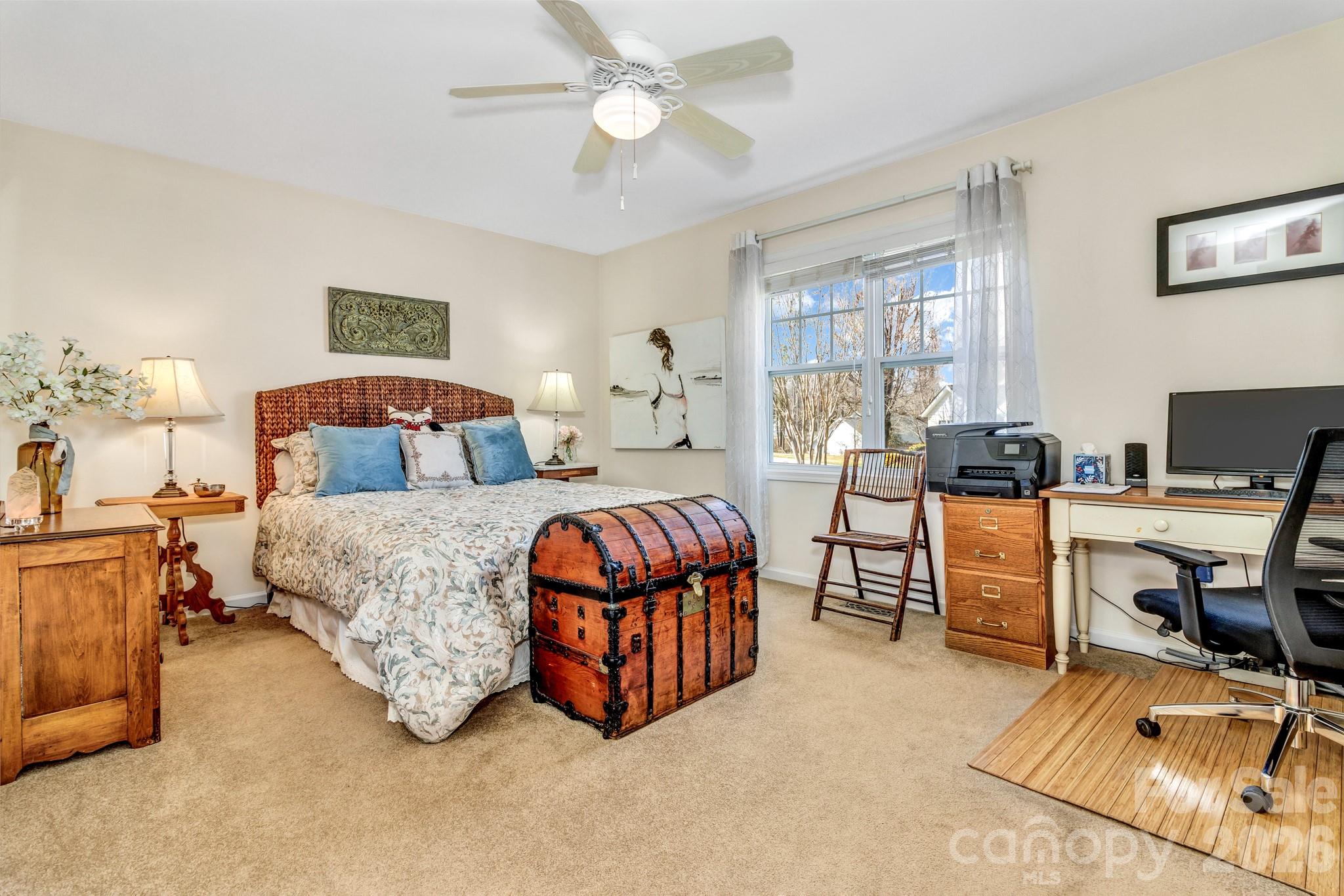 333 Charlestown Drive — Hendersonville