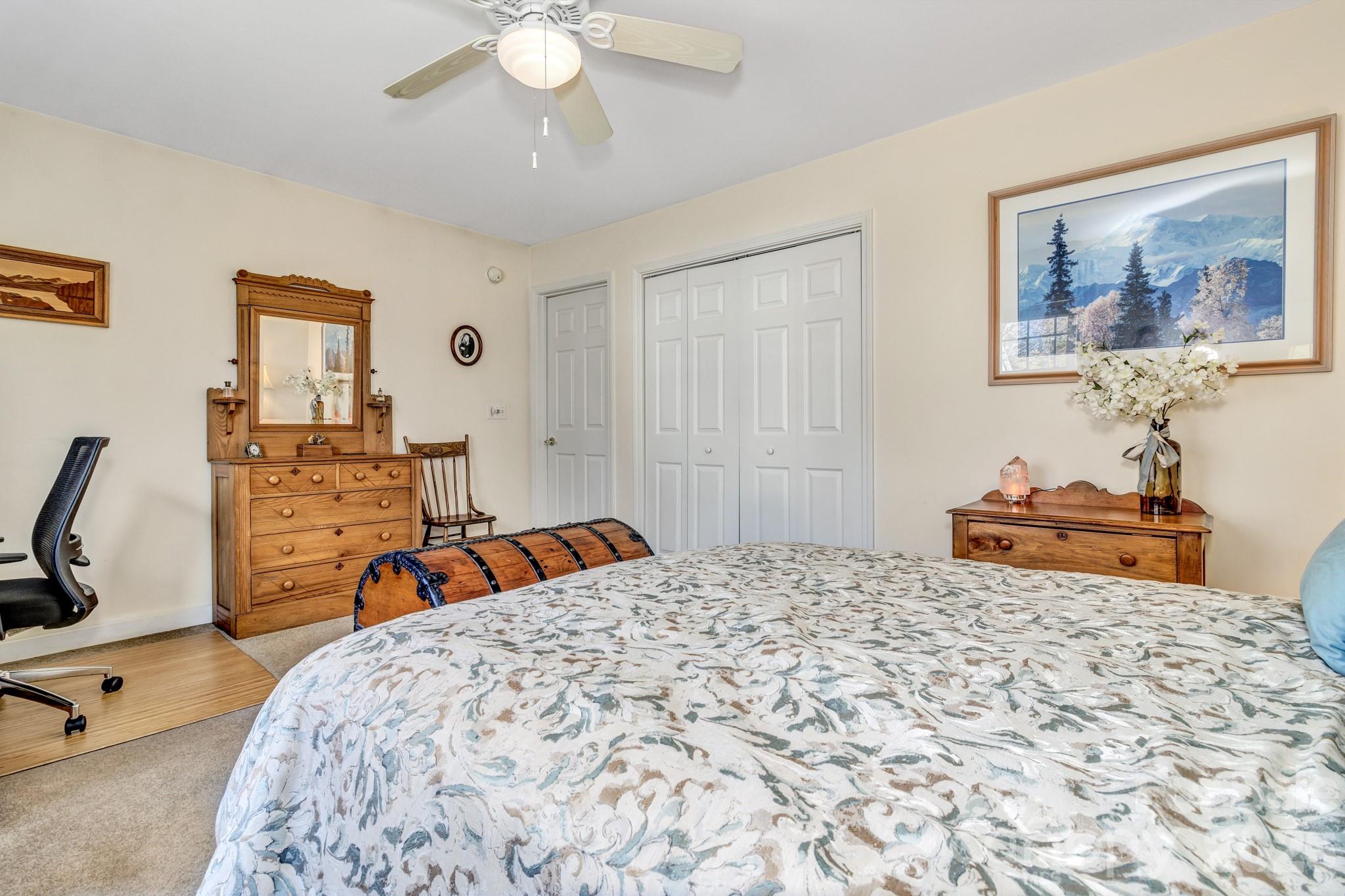 333 Charlestown Drive — Hendersonville