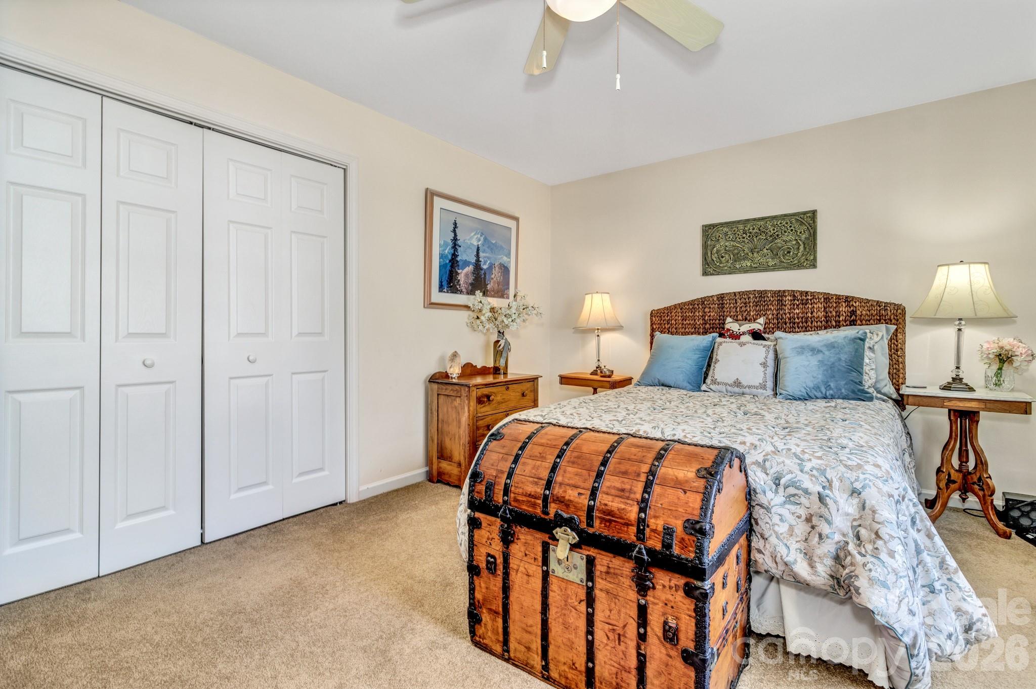 333 Charlestown Drive — Hendersonville