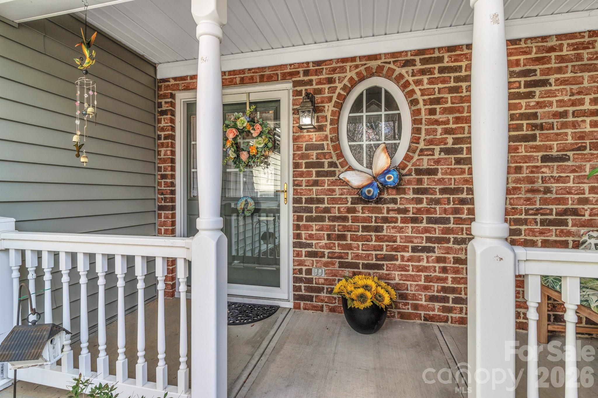 333 Charlestown Drive — Hendersonville