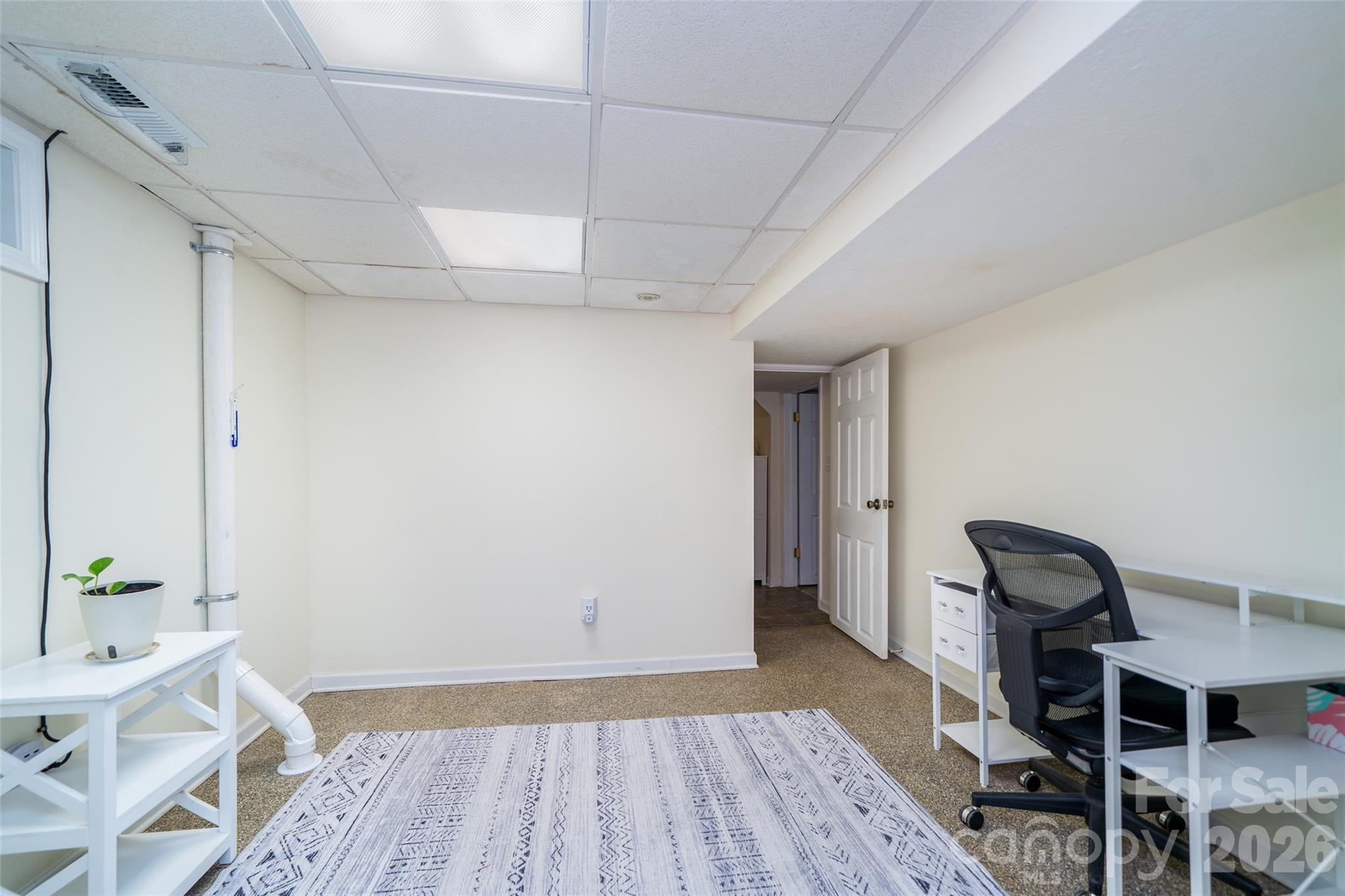 913 Dorothy Street — Hendersonville