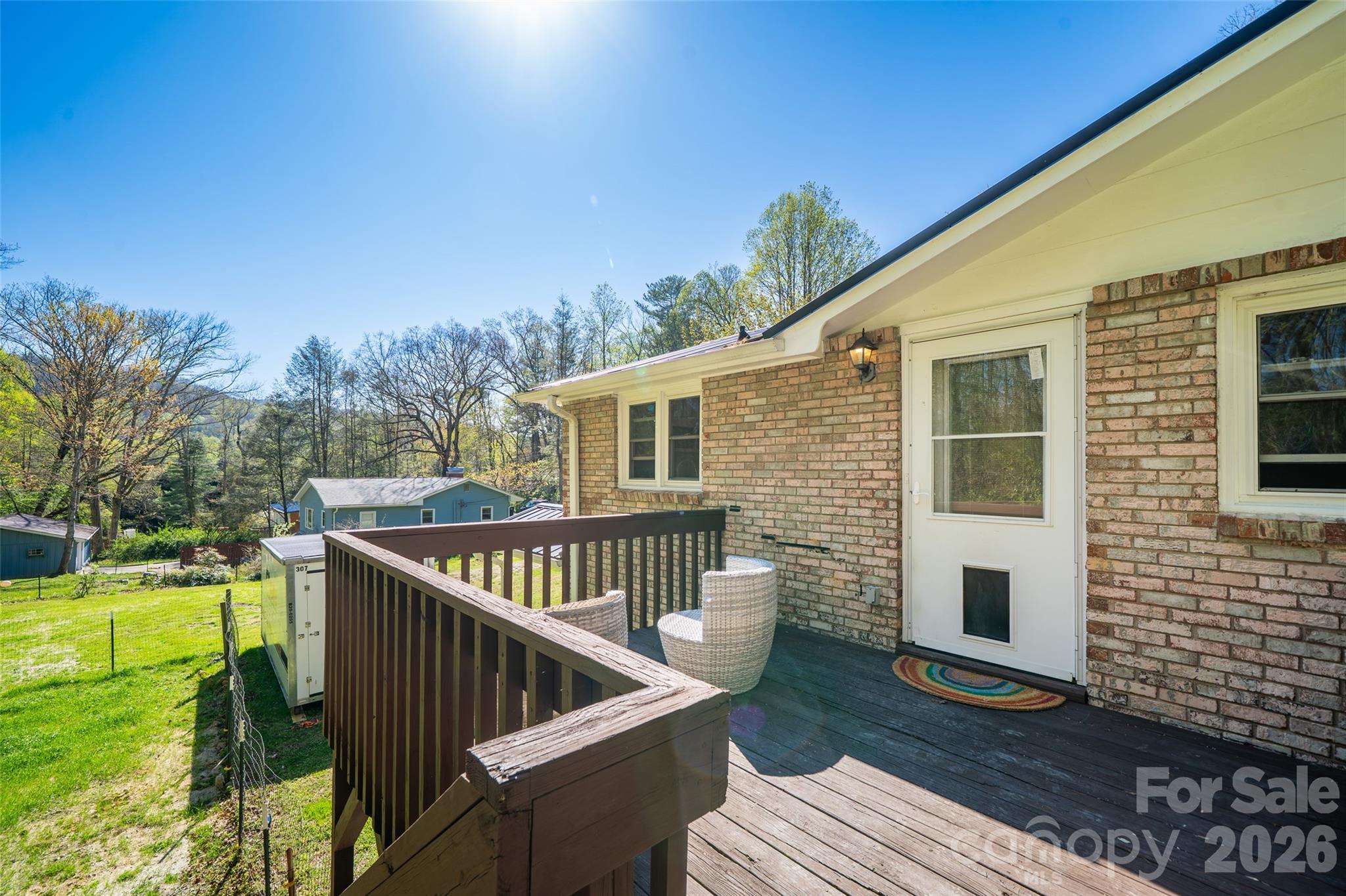 913 Dorothy Street — Hendersonville