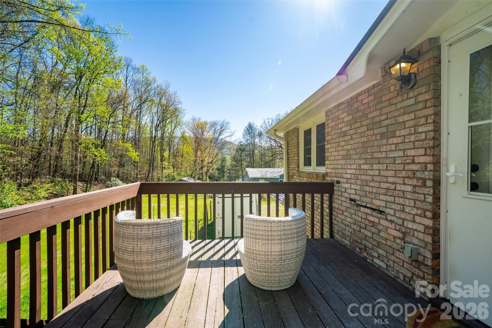 913 Dorothy Street — Hendersonville