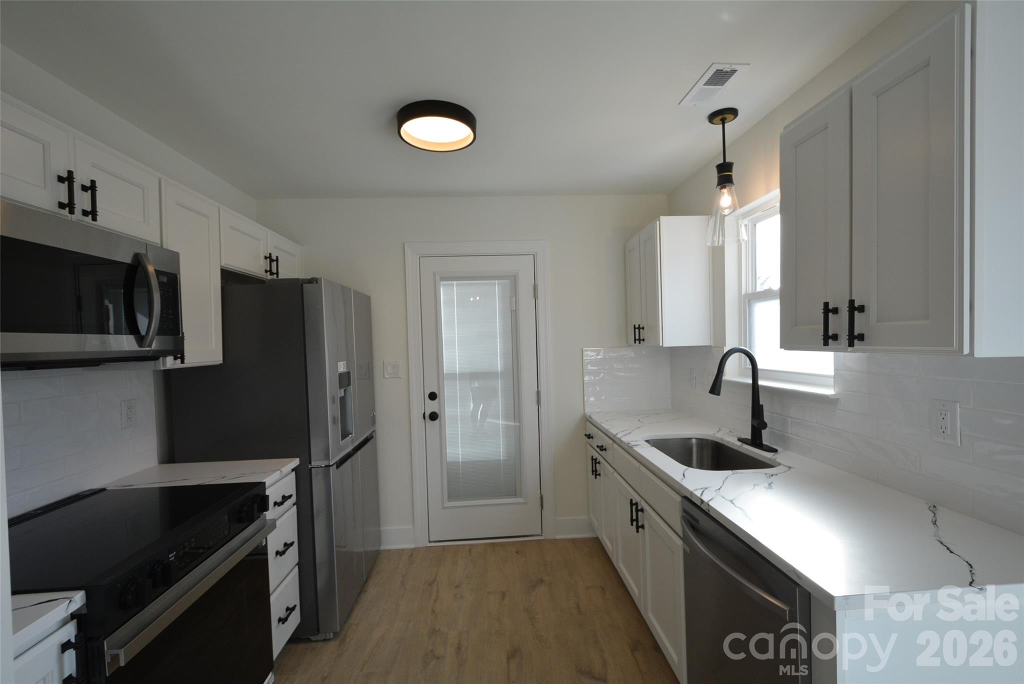 6607 Sullins Road — Charlotte
