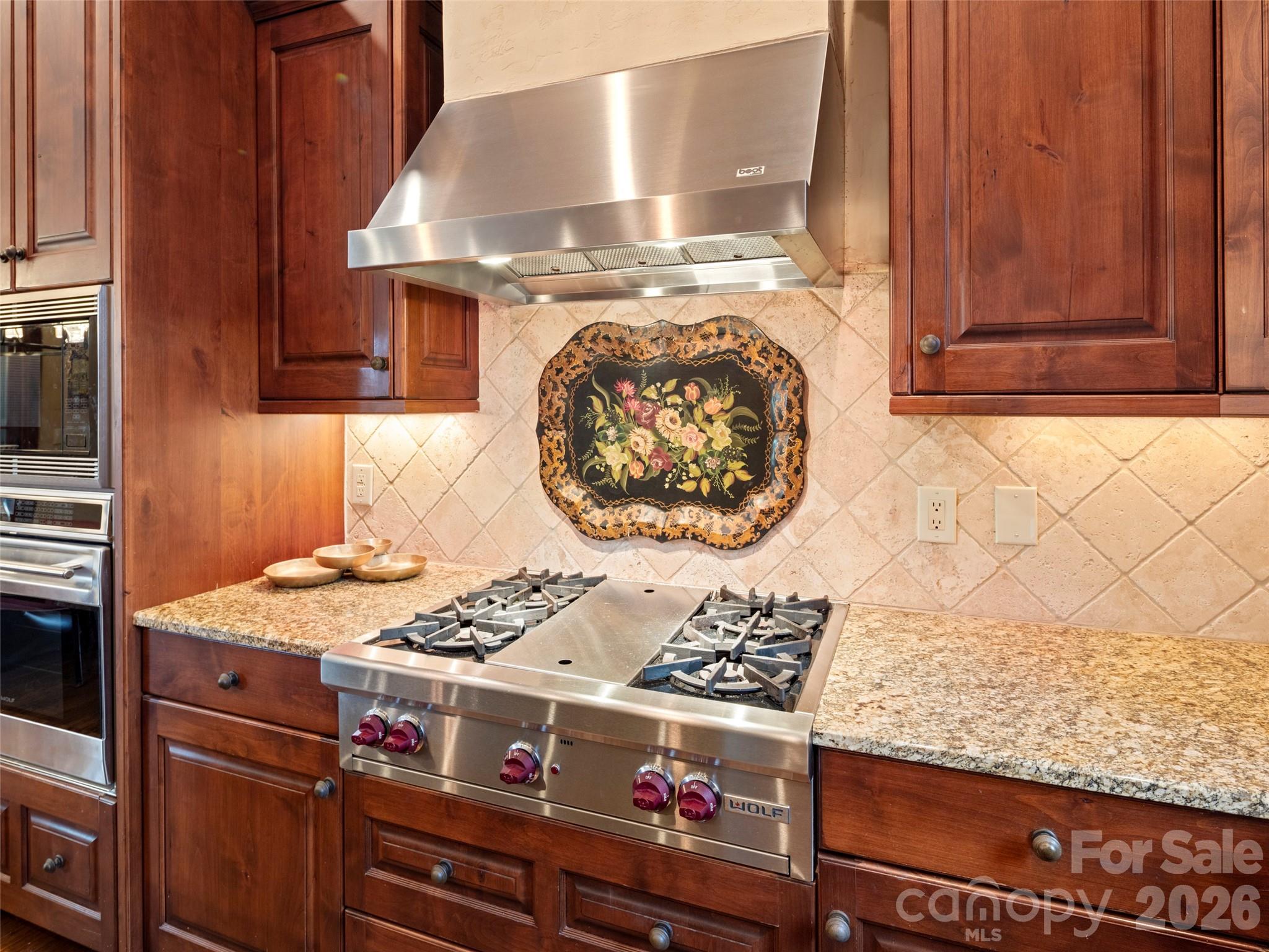 575 Walnut Valley Parkway — Arden