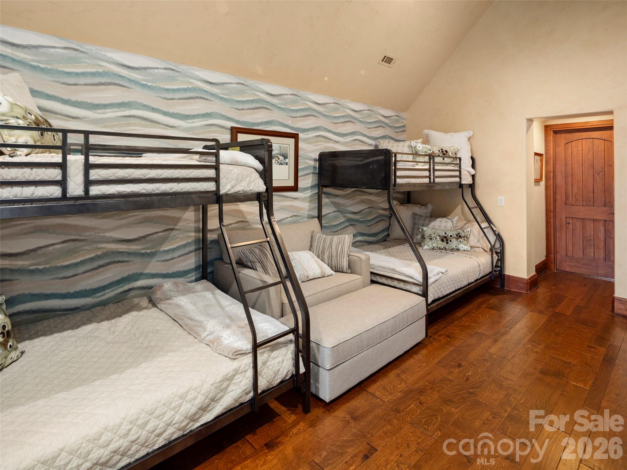 575 Walnut Valley Parkway — Arden