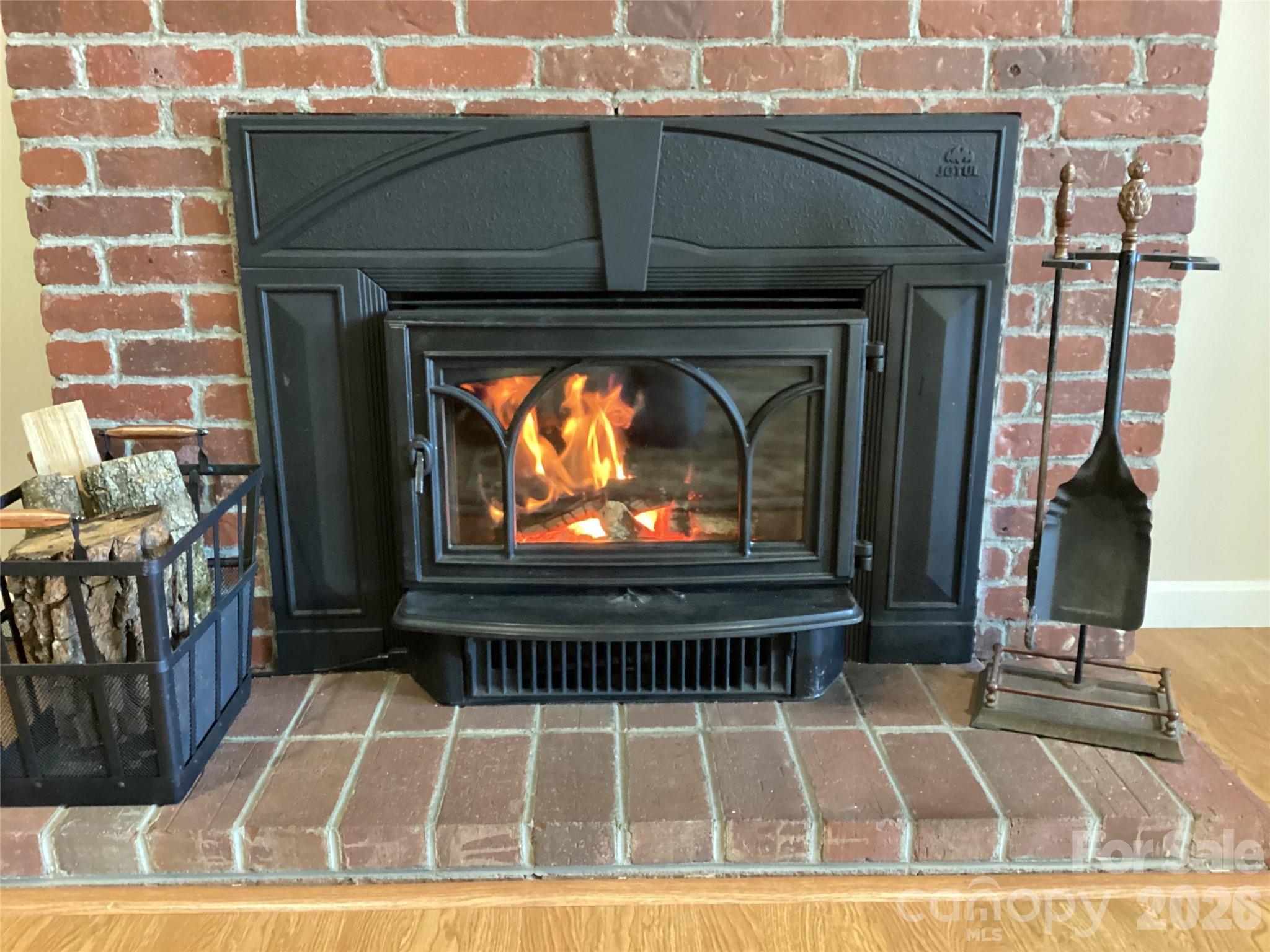 31 Rhododendron Road — Black Mountain