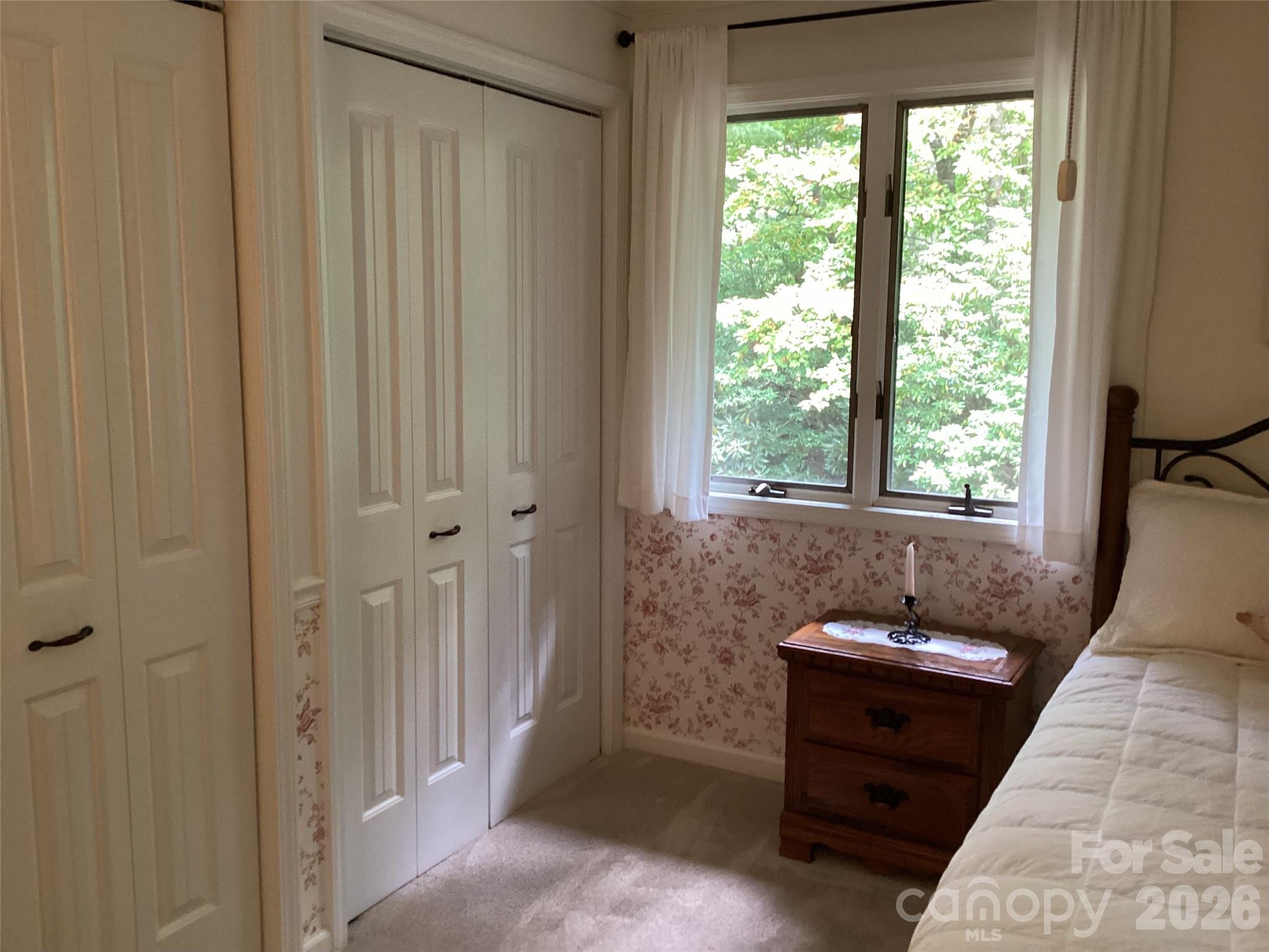 31 Rhododendron Road — Black Mountain