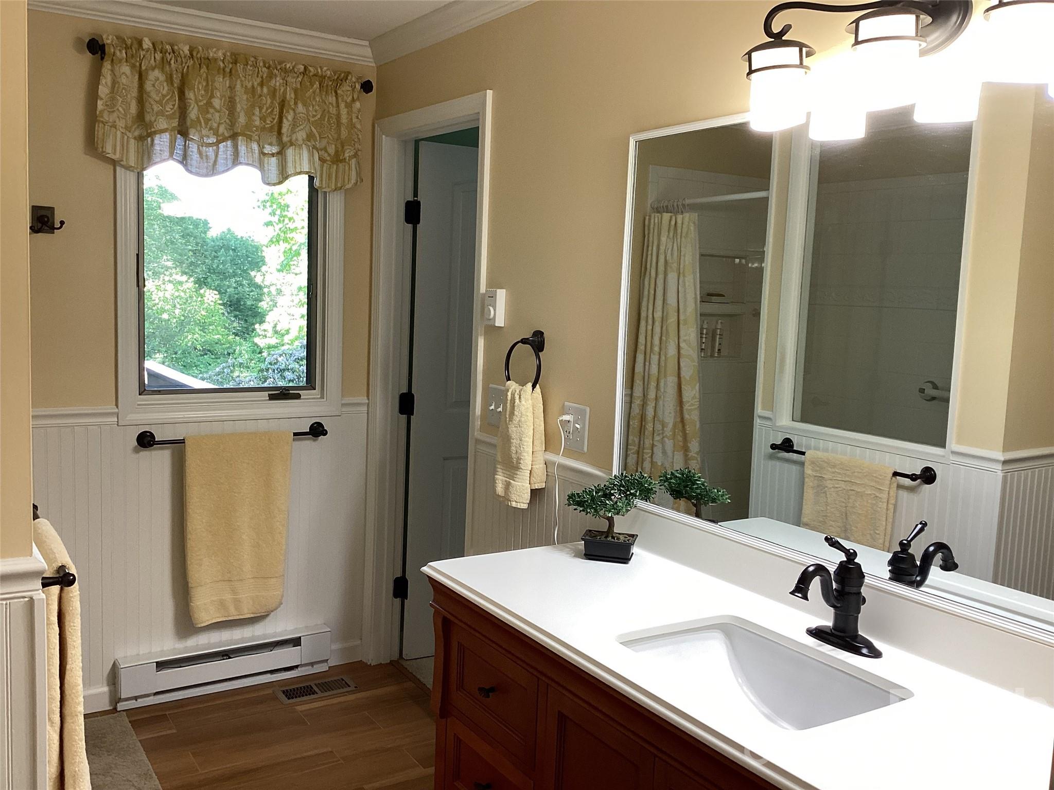 31 Rhododendron Road — Black Mountain