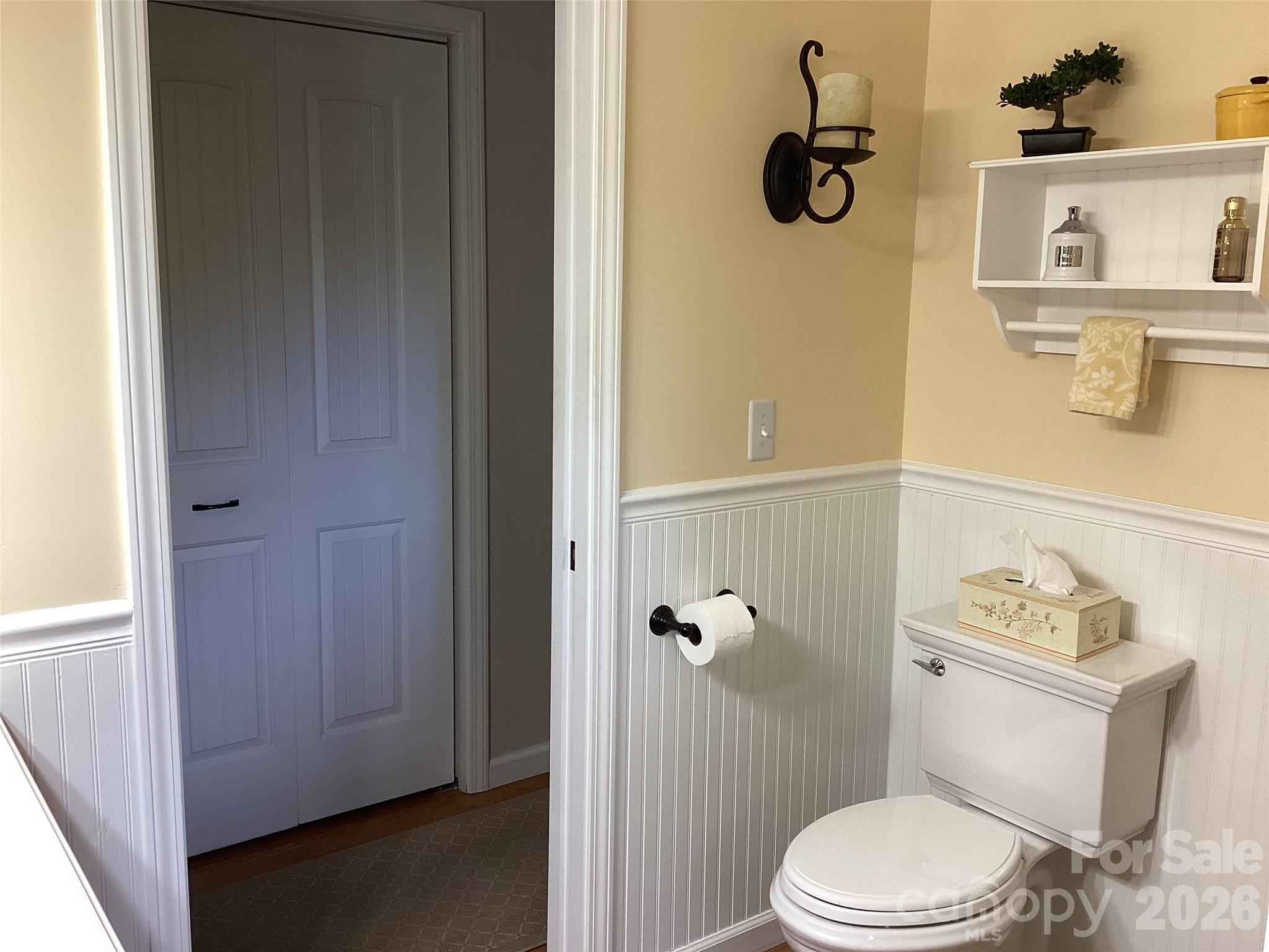 31 Rhododendron Road — Black Mountain