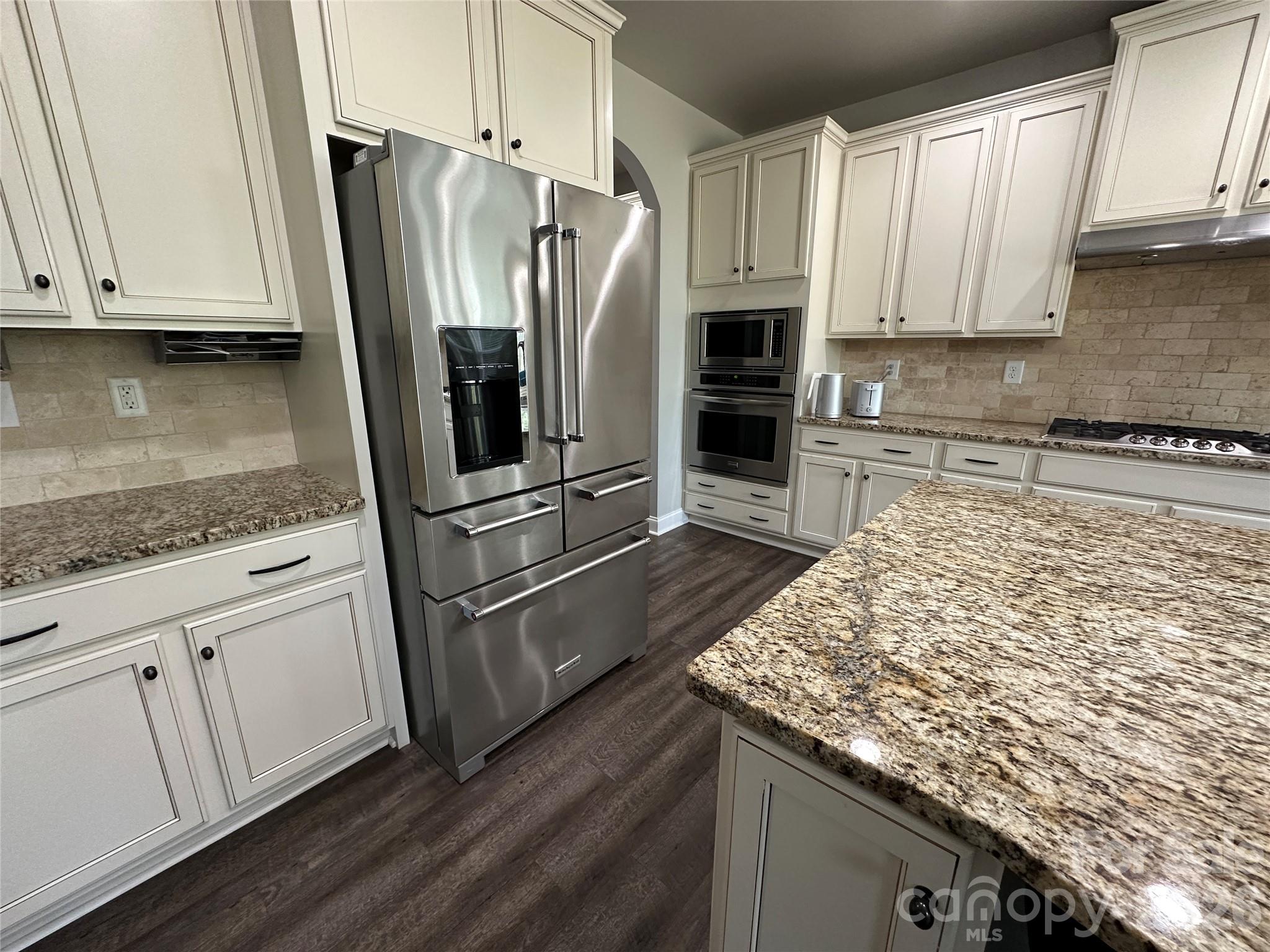 1004 Fallondale Road — Waxhaw