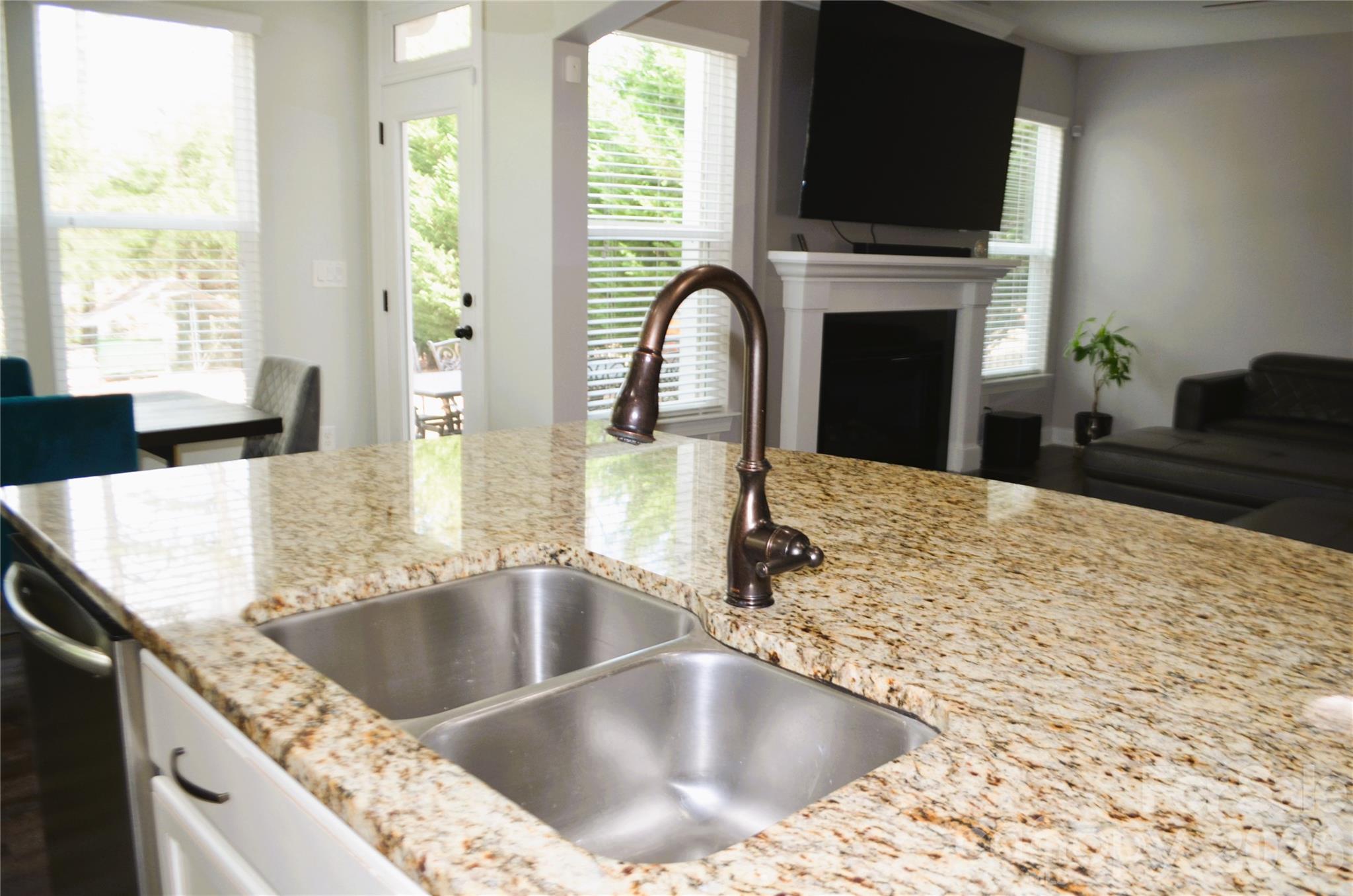 1004 Fallondale Road — Waxhaw