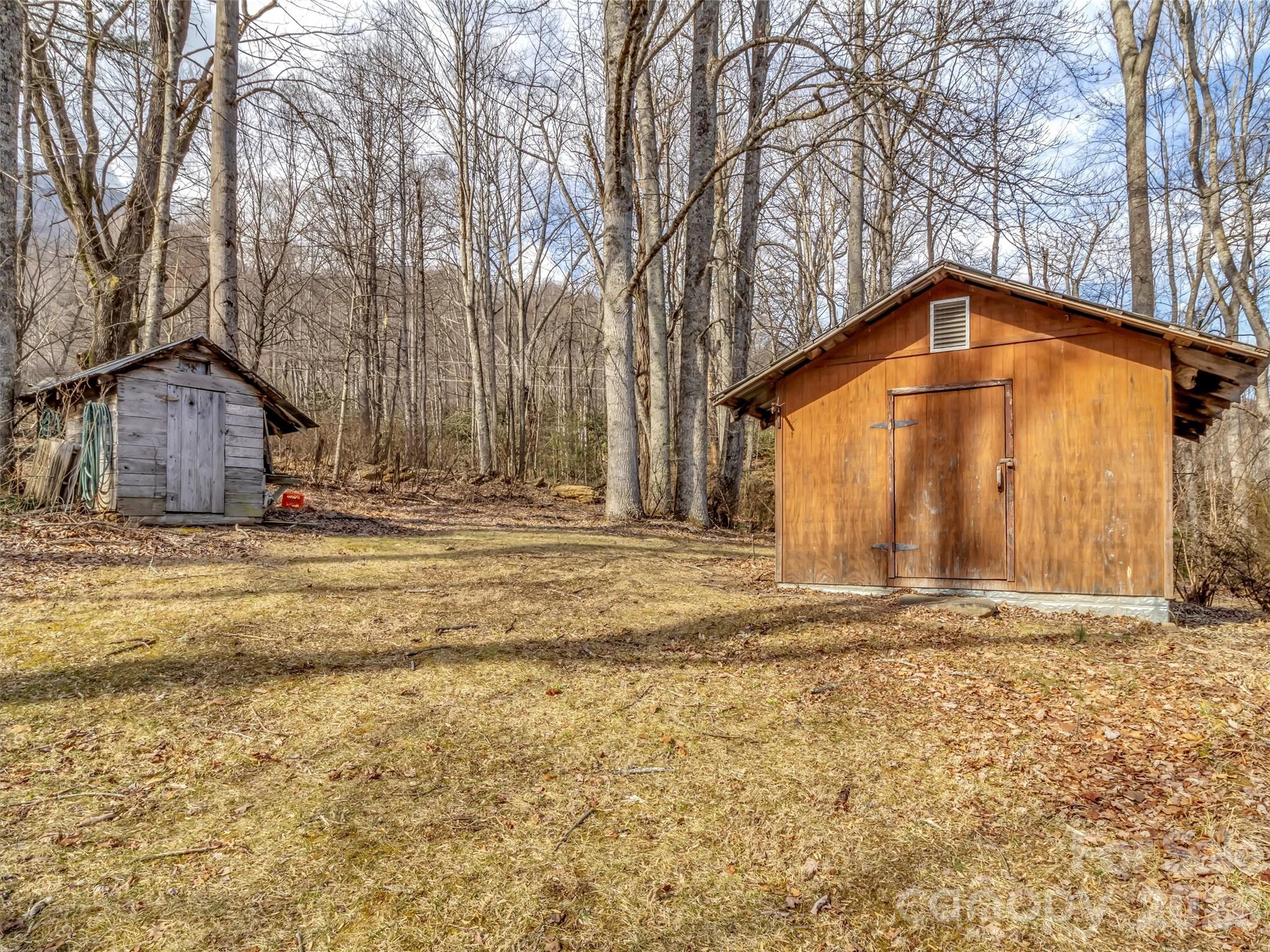 122 Vinewood Drive — Waynesville
